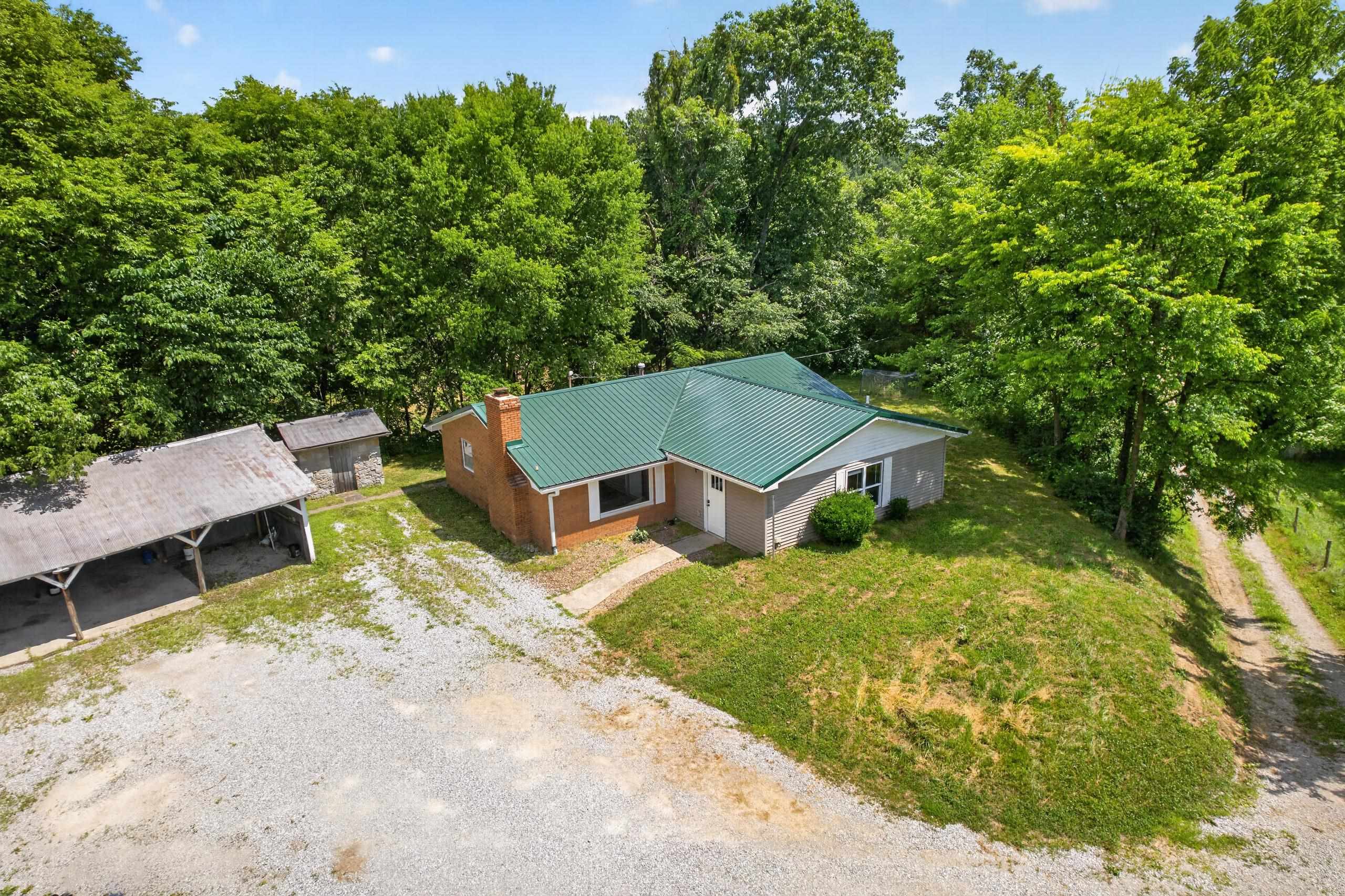 3268 Bethel Church Rd, Beaver Dam, Kentucky 42320, 3 Bedrooms Bedrooms, ,2 BathroomsBathrooms,Single Family Residence,For Sale,Bethel Church Rd,95127