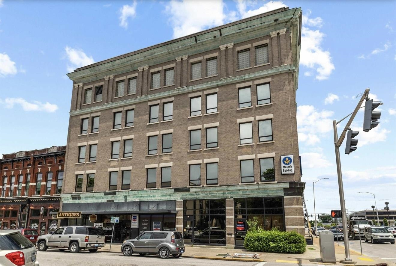 227 Saint Ann St, Owensboro, Kentucky 42303, ,Office,For Sale,Saint Ann St,95128