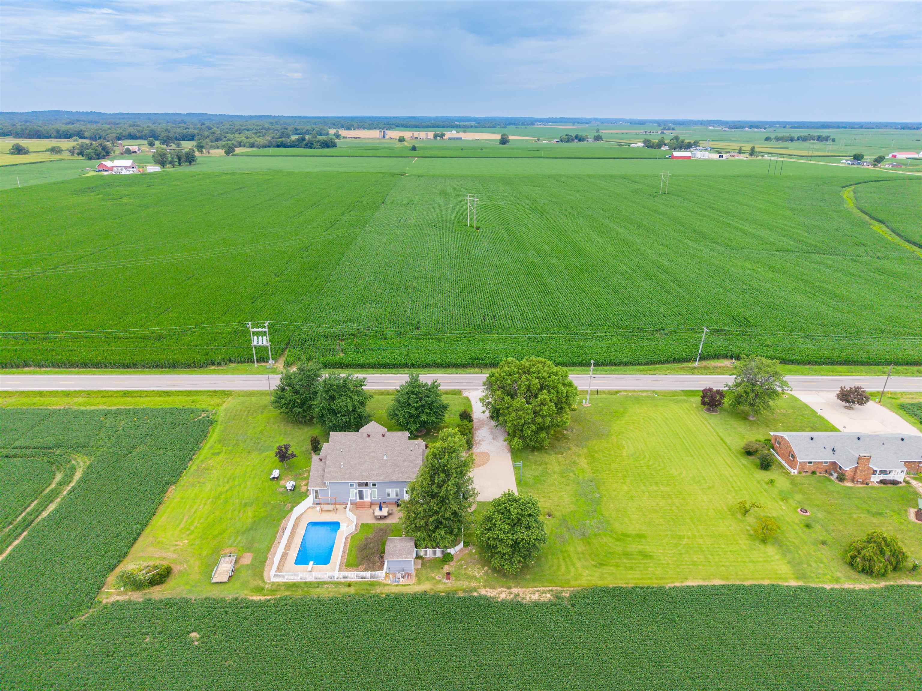 5233 Highway 81, Owensboro, Kentucky 42301, 4 Bedrooms Bedrooms, ,2 BathroomsBathrooms,Single Family Residence,For Sale,Highway 81,95140