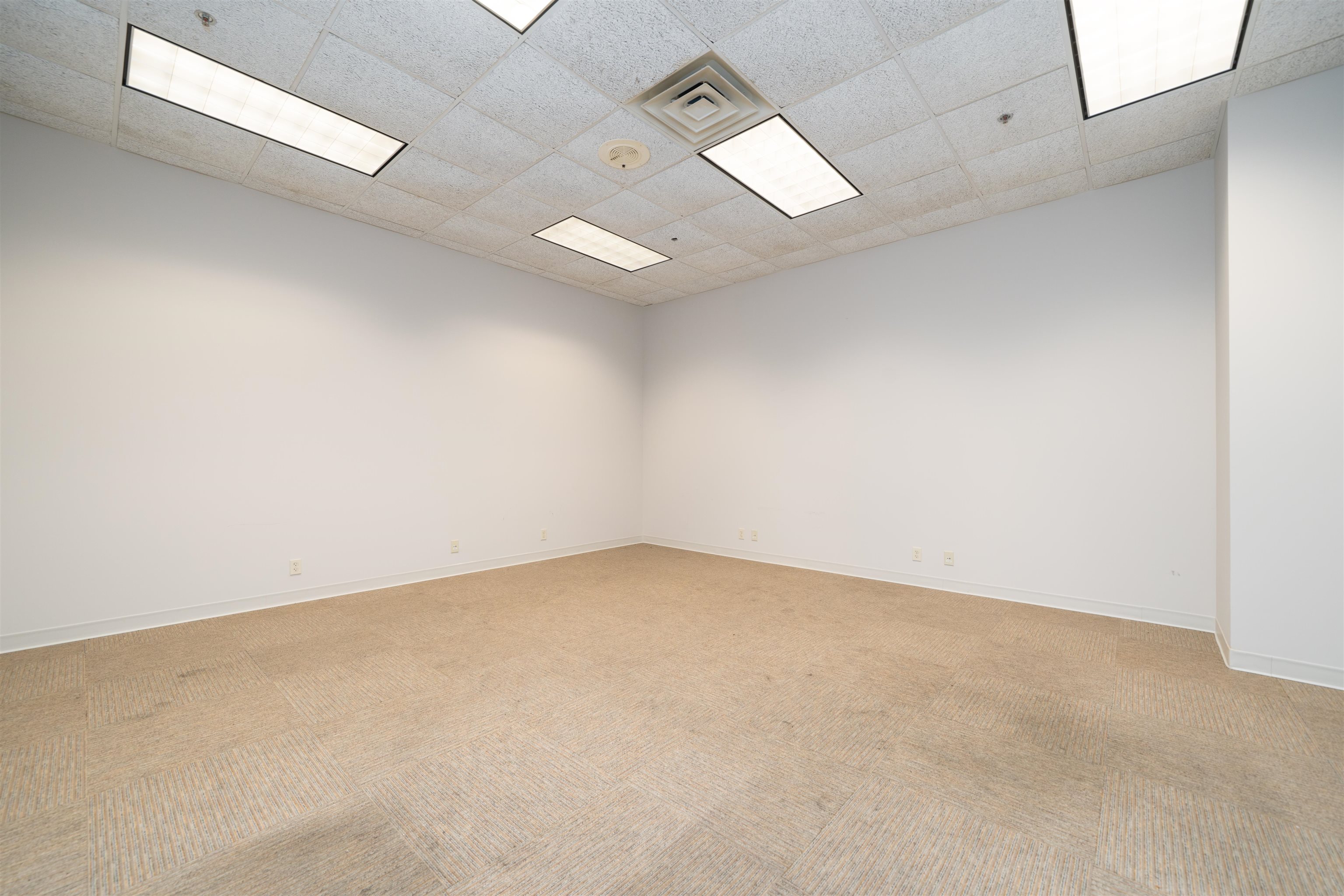 3001 Tamarack Road, Owensboro, Kentucky 42301, ,Industrial,For Sale,Tamarack Road,95155