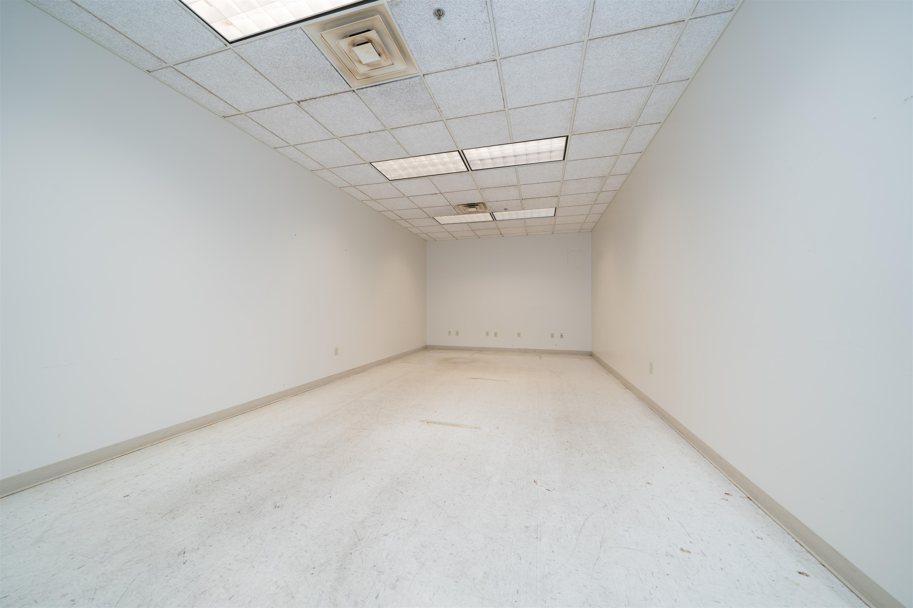 3001 Tamarack Road, Owensboro, Kentucky 42301, ,Industrial,For Sale,Tamarack Road,95155