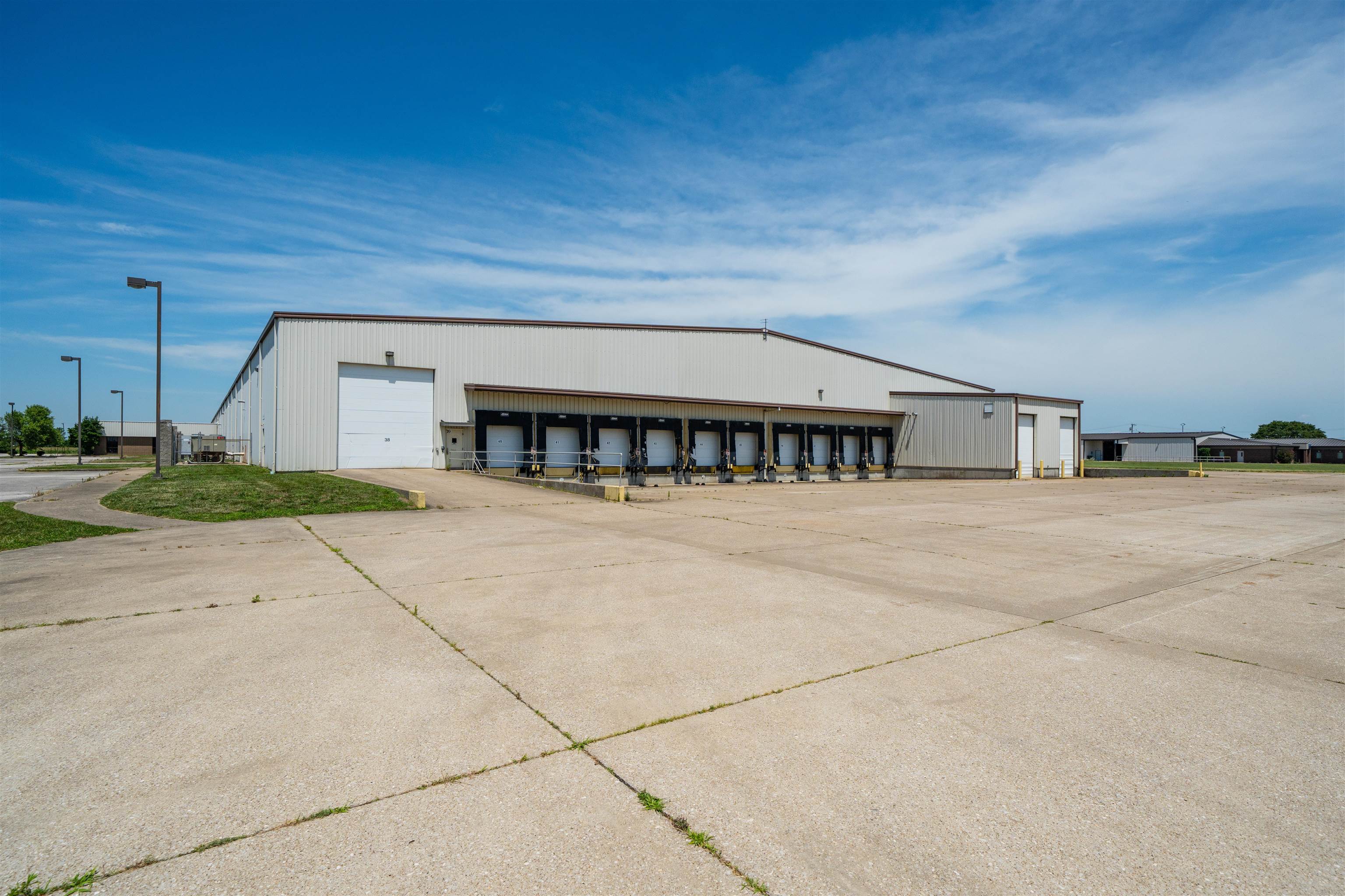 3001 Tamarack Road, Owensboro, Kentucky 42301, ,Industrial,For Sale,Tamarack Road,95155