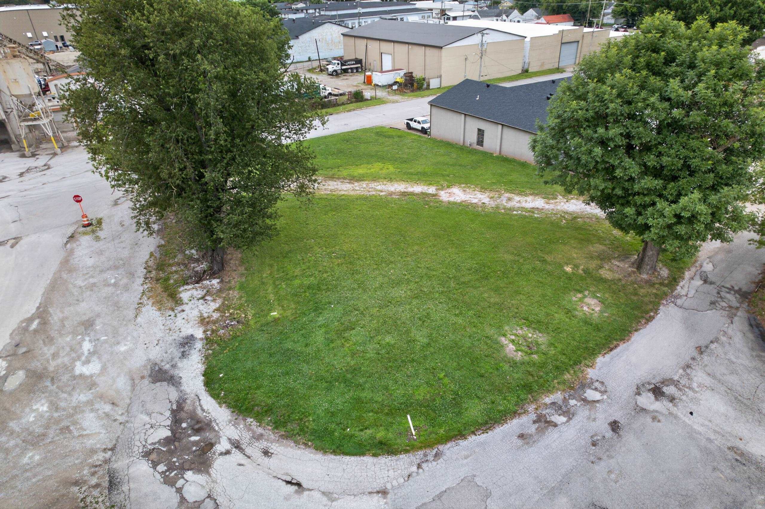 1714 Hall St, Owensboro, Kentucky 42303, ,Commercial Land,For Sale,Hall St,95157