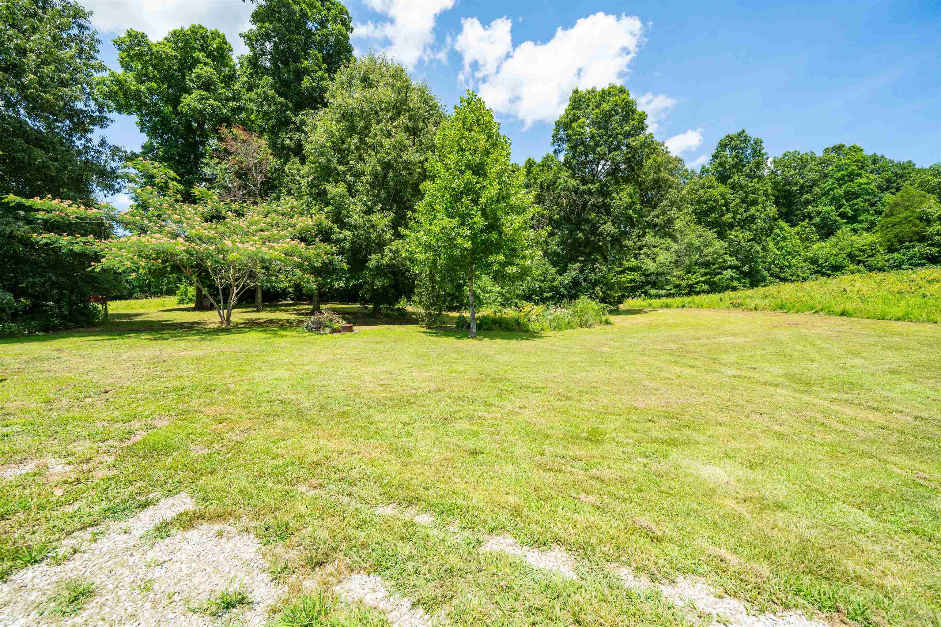5813 State Route 54 E, Fordsville, Kentucky 42343, 3 Bedrooms Bedrooms, ,1 BathroomBathrooms,Single Family Residence,For Sale,State Route 54 E,95164