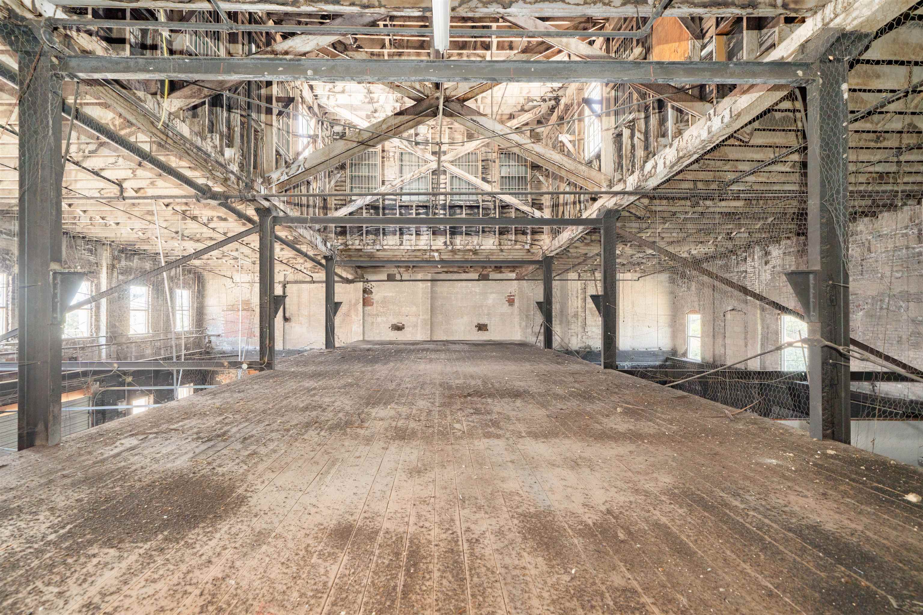 401 2nd Street, Owensboro, Kentucky 42303, ,Industrial,For Sale,2nd Street,95168