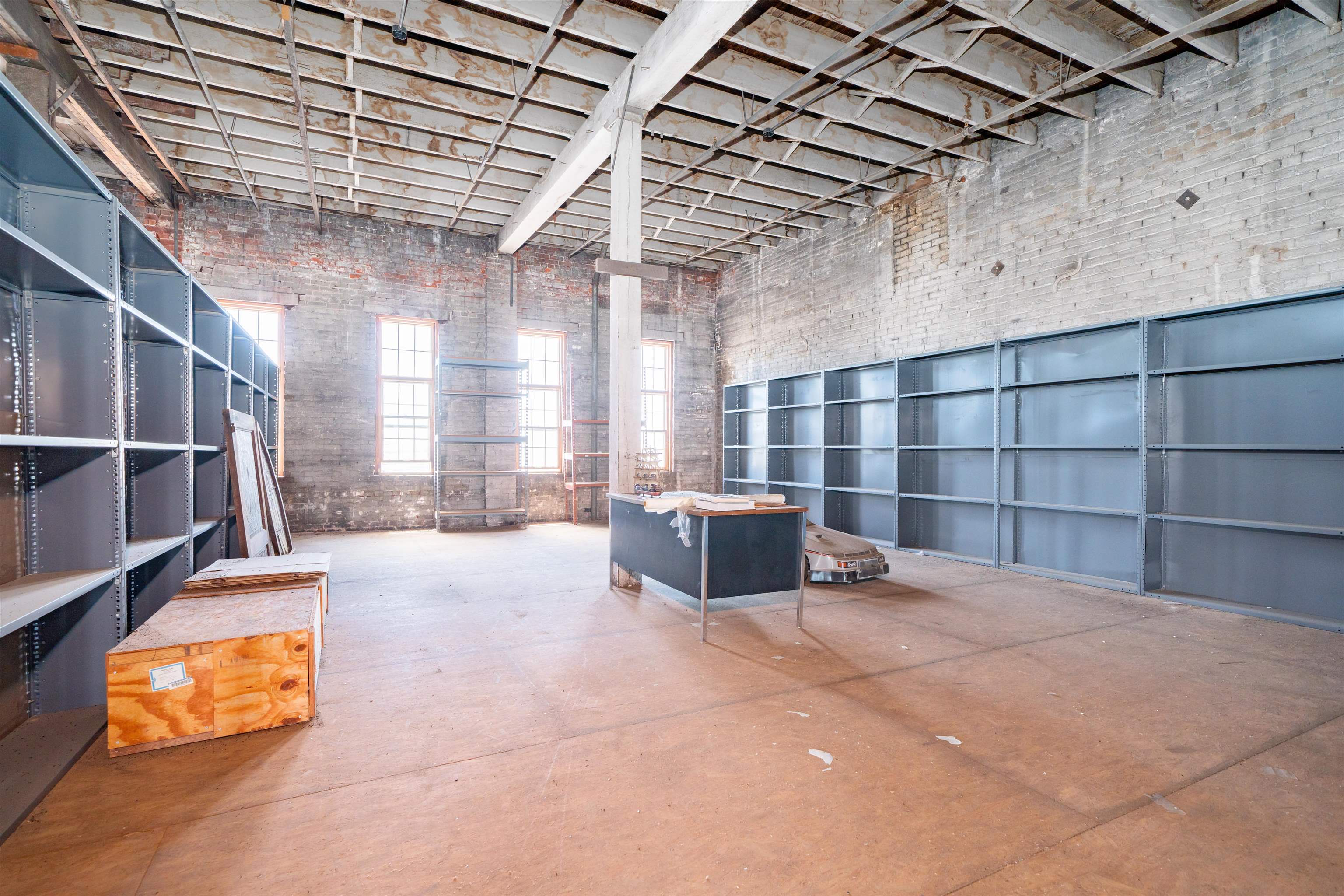 321 2nd Street, Owensboro, Kentucky 42303, ,Industrial,For Sale,2nd Street,95170