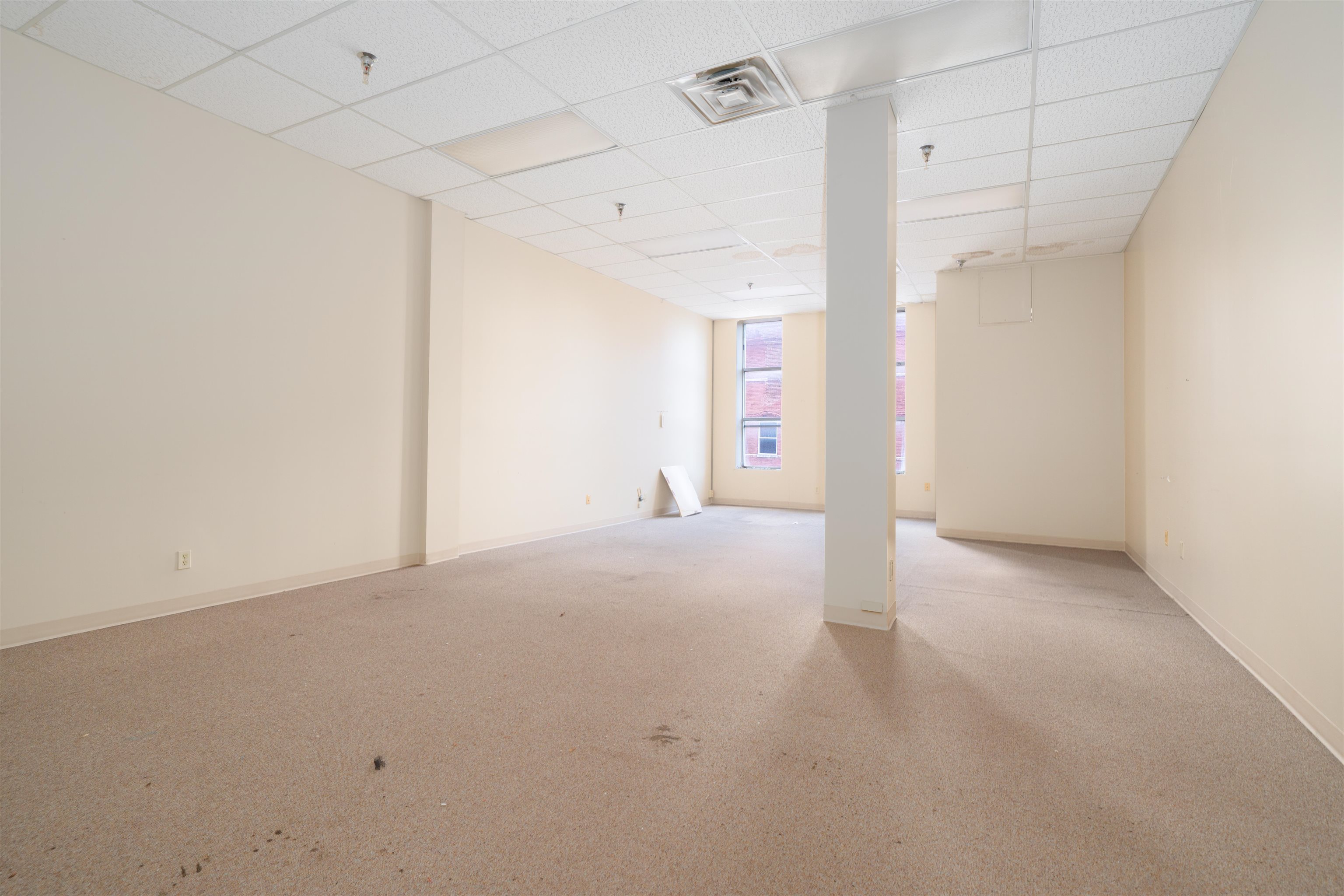 321 2nd Street, Owensboro, Kentucky 42303, ,Industrial,For Sale,2nd Street,95170