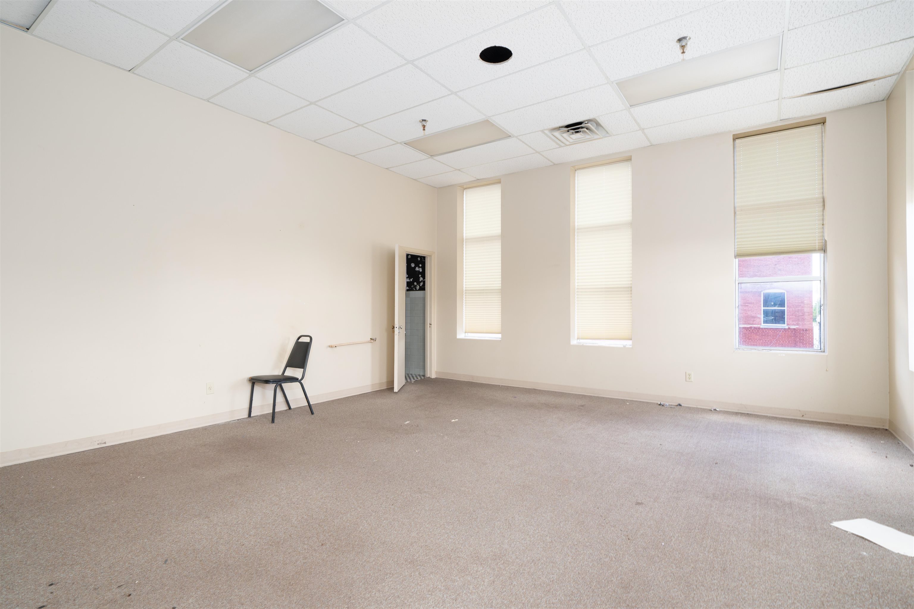 321 2nd Street, Owensboro, Kentucky 42303, ,Industrial,For Sale,2nd Street,95170