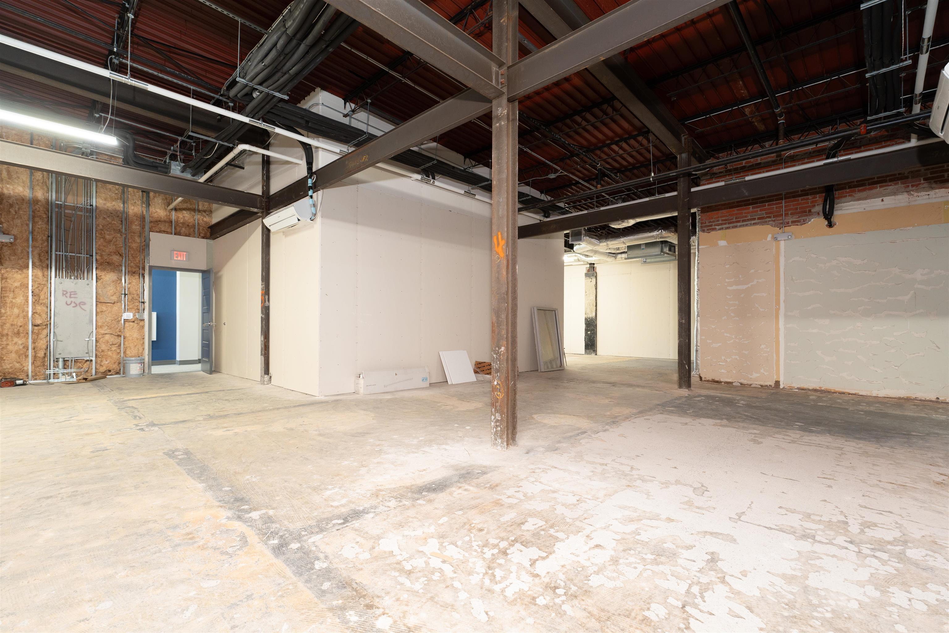 600 Frederica Street, Owensboro, Kentucky 42301, ,Office,For Sale,Frederica Street,95176