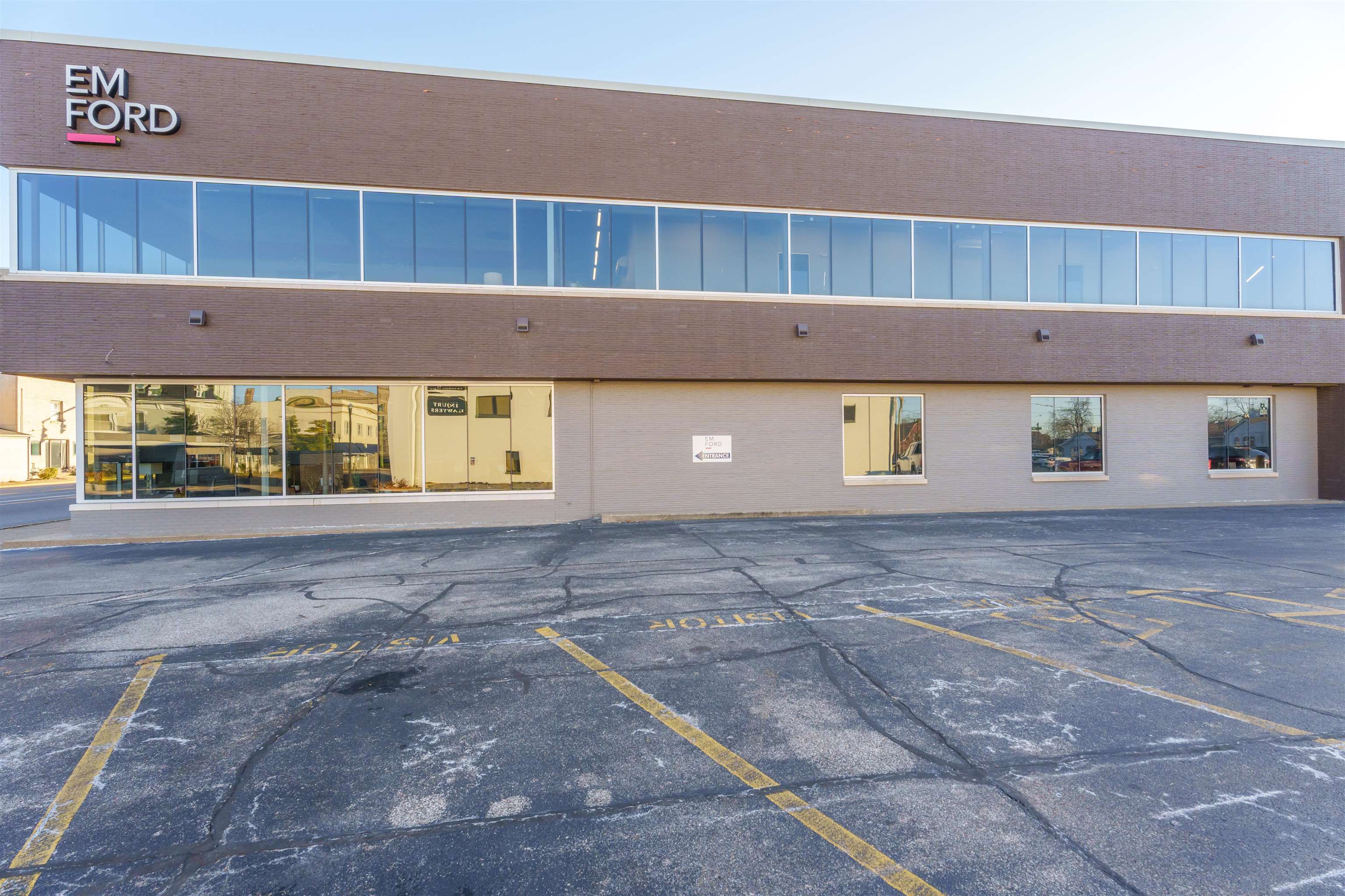 600 Frederica Street, Owensboro, Kentucky 42301, ,Office,For Sale,Frederica Street,95176