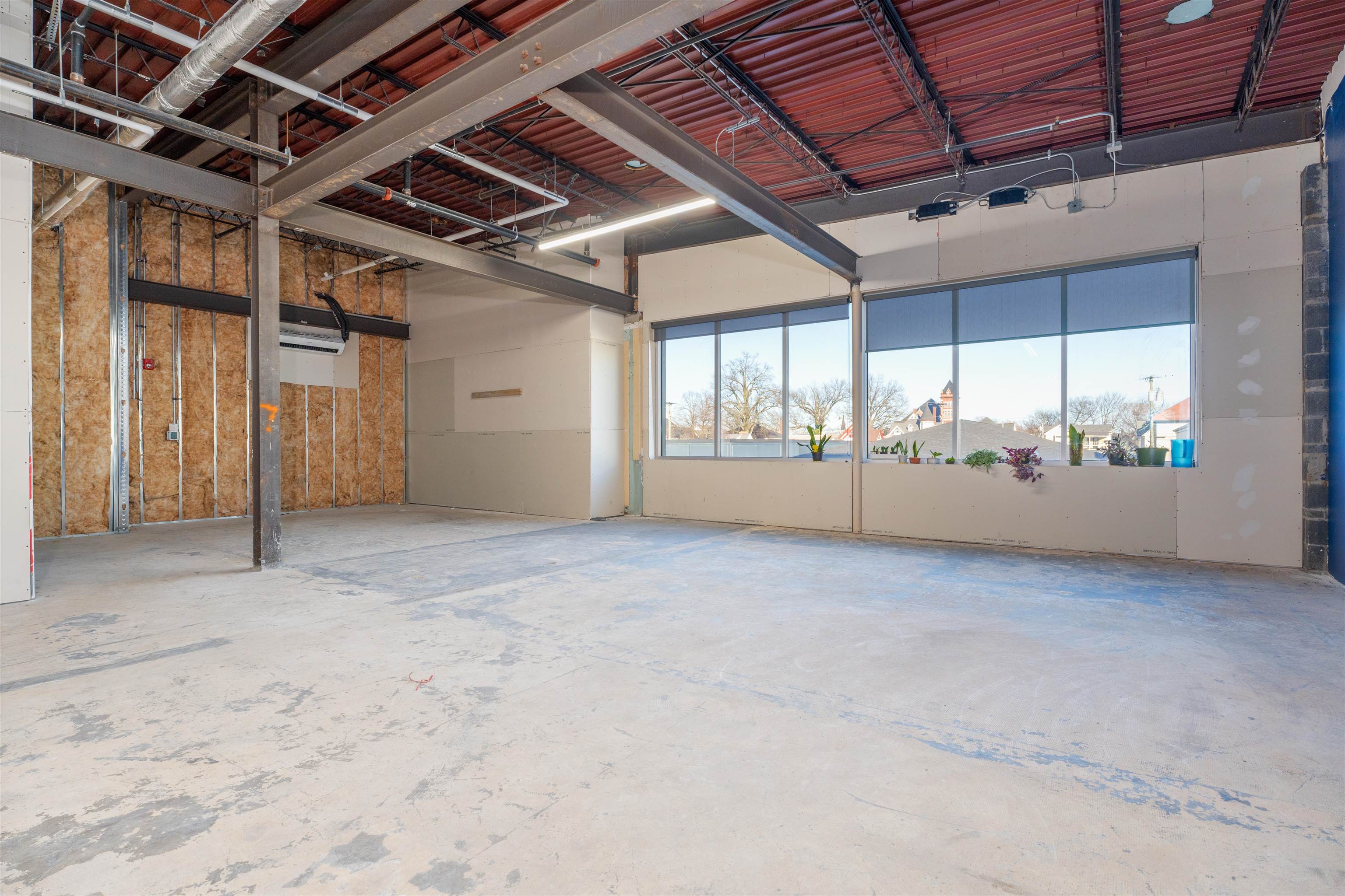 600 Frederica Street, Owensboro, Kentucky 42301, ,Office,For Sale,Frederica Street,95176