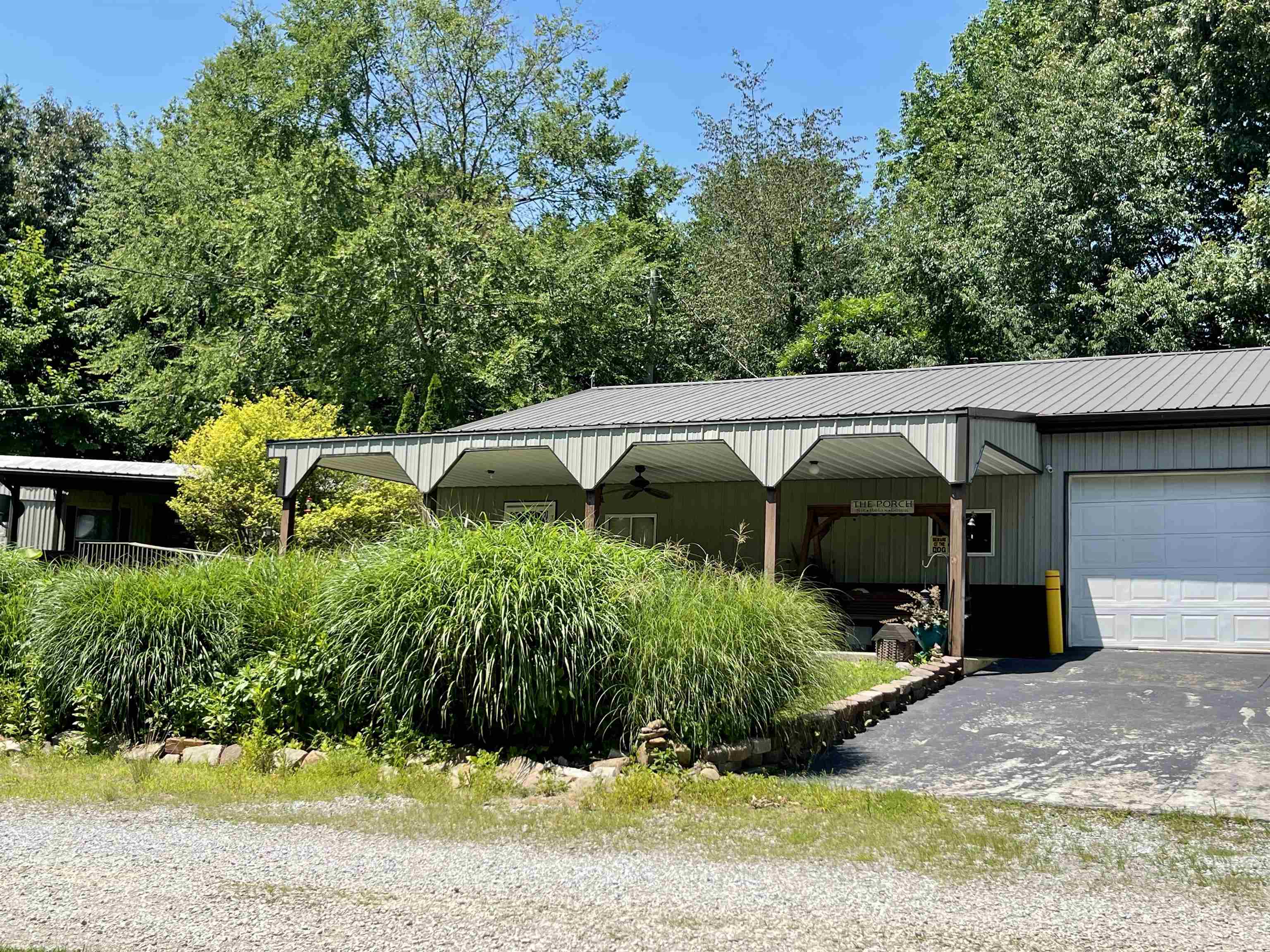 80 Mapleleaf Lake Circle, Utica, Kentucky 42376, 2 Bedrooms Bedrooms, ,3 BathroomsBathrooms,Manufactured Home,For Sale,Mapleleaf Lake Circle,95182