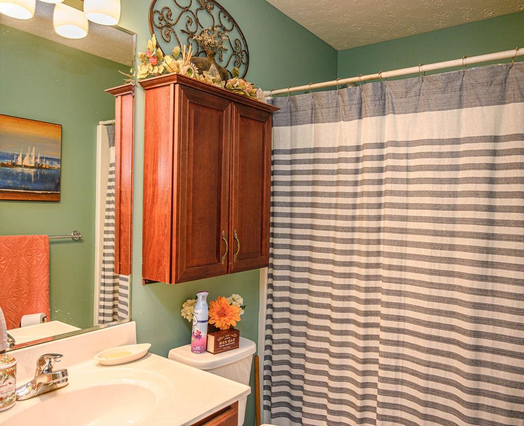 5385 Meadow Run Dr., Owensboro, Kentucky 42301, 3 Bedrooms Bedrooms, ,2 BathroomsBathrooms,Single Family Residence,For Sale,Meadow Run Dr.,95187