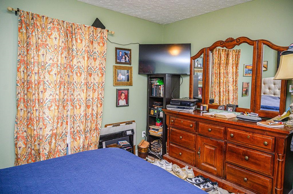 5385 Meadow Run Dr., Owensboro, Kentucky 42301, 3 Bedrooms Bedrooms, ,2 BathroomsBathrooms,Single Family Residence,For Sale,Meadow Run Dr.,95187