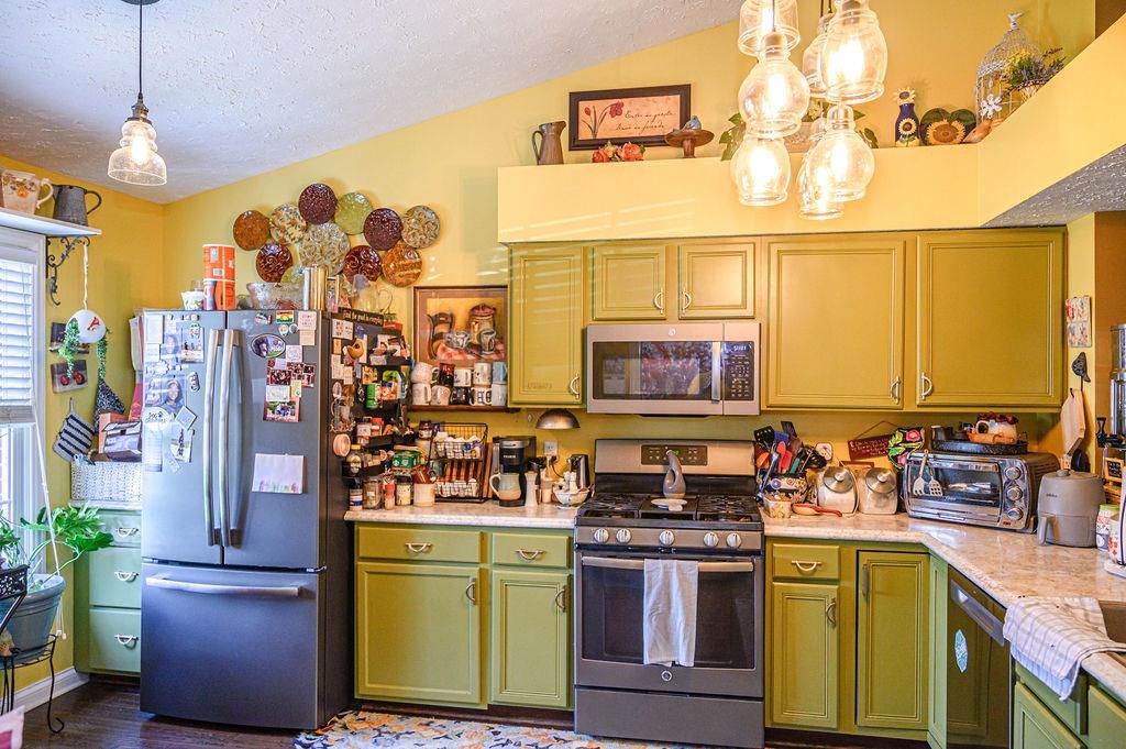 5385 Meadow Run Dr., Owensboro, Kentucky 42301, 3 Bedrooms Bedrooms, ,2 BathroomsBathrooms,Single Family Residence,For Sale,Meadow Run Dr.,95187