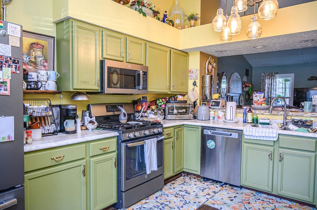 5385 Meadow Run Dr., Owensboro, Kentucky 42301, 3 Bedrooms Bedrooms, ,2 BathroomsBathrooms,Single Family Residence,For Sale,Meadow Run Dr.,95187