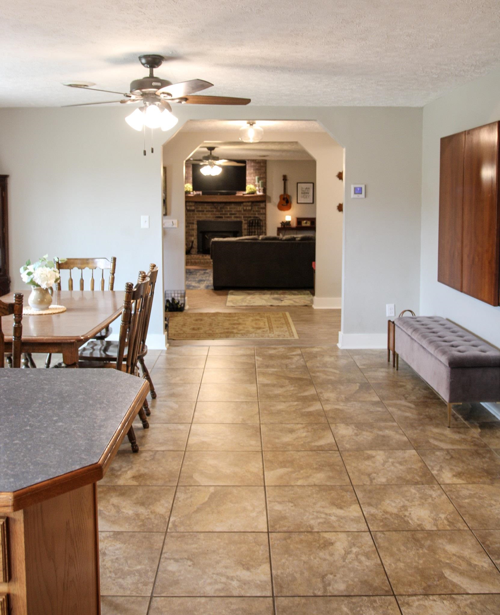 4100 State Rt 56 N, Calhoun, Kentucky 42327, 5 Bedrooms Bedrooms, ,3 BathroomsBathrooms,Single Family Residence,For Sale,State Rt 56 N,95197