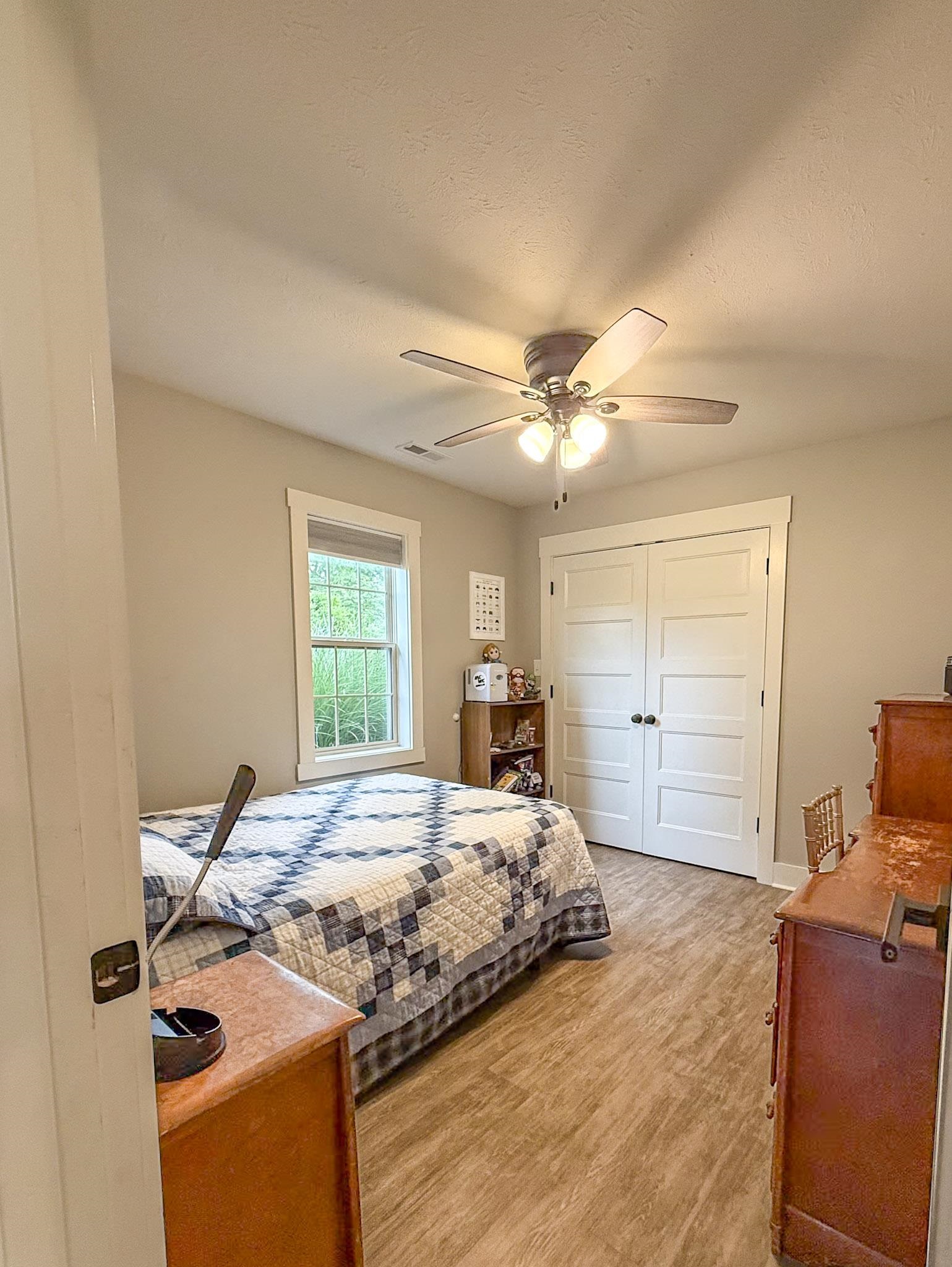 4100 State Rt 56 N, Calhoun, Kentucky 42327, 5 Bedrooms Bedrooms, ,3 BathroomsBathrooms,Single Family Residence,For Sale,State Rt 56 N,95197