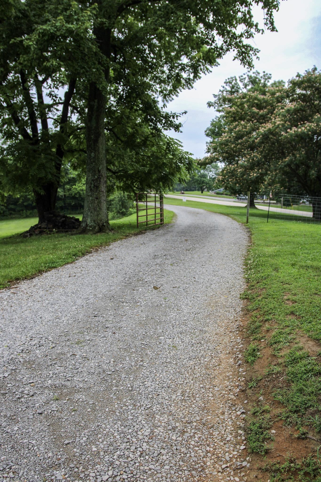 4100 State Rt 56 N, Calhoun, Kentucky 42327, 5 Bedrooms Bedrooms, ,3 BathroomsBathrooms,Single Family Residence,For Sale,State Rt 56 N,95197