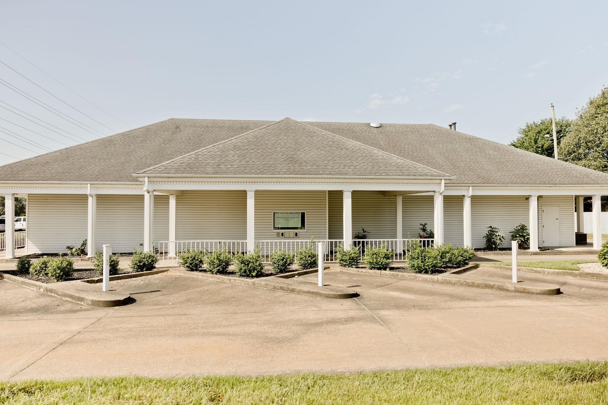 3030 Burlew Boulevard, Owensboro, Kentucky 42303, ,Office,For Sale,Burlew Boulevard,95204