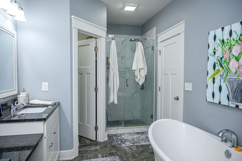 5442 Park Haven Bend, Owensboro, Kentucky 42303, 4 Bedrooms Bedrooms, ,2 BathroomsBathrooms,Single Family Residence,For Sale,Park Haven Bend,95216