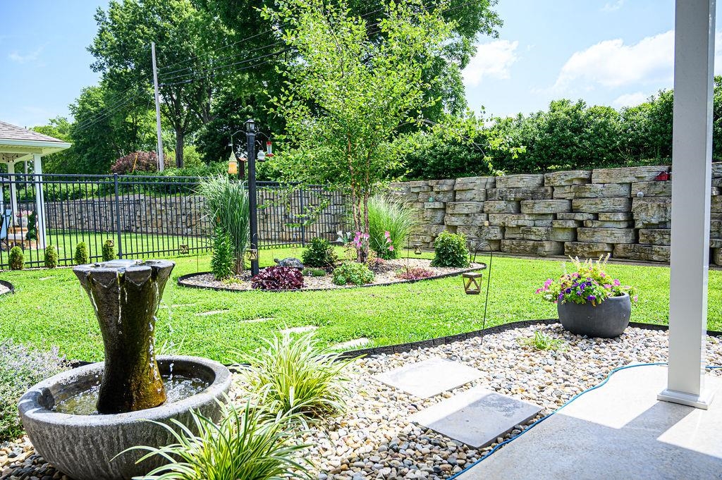 5442 Park Haven Bend, Owensboro, Kentucky 42303, 4 Bedrooms Bedrooms, ,2 BathroomsBathrooms,Single Family Residence,For Sale,Park Haven Bend,95216