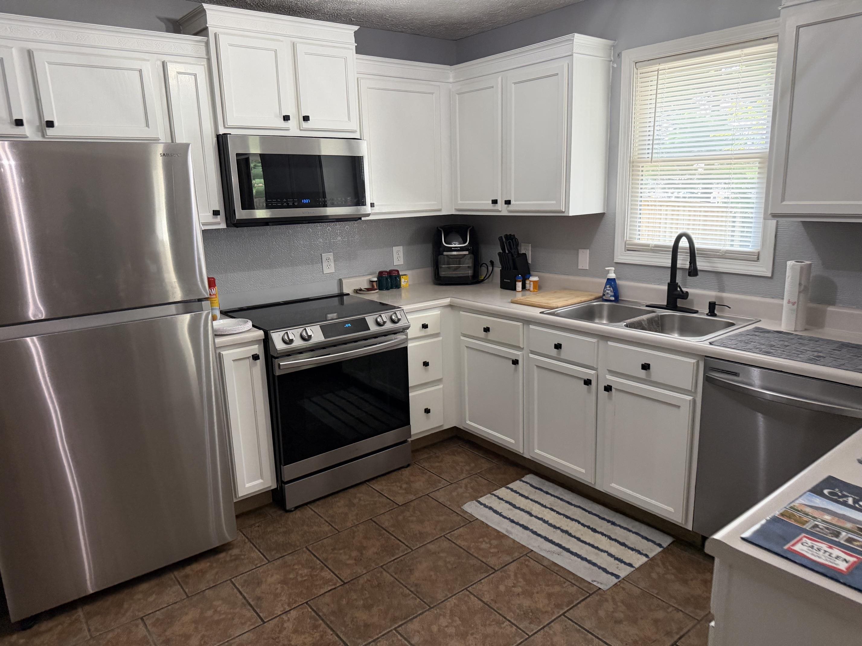 3938 Reliant Circle, Owensboro, Kentucky 42301, 3 Bedrooms Bedrooms, ,2 BathroomsBathrooms,Single Family Residence,For Sale,Reliant Circle,95222