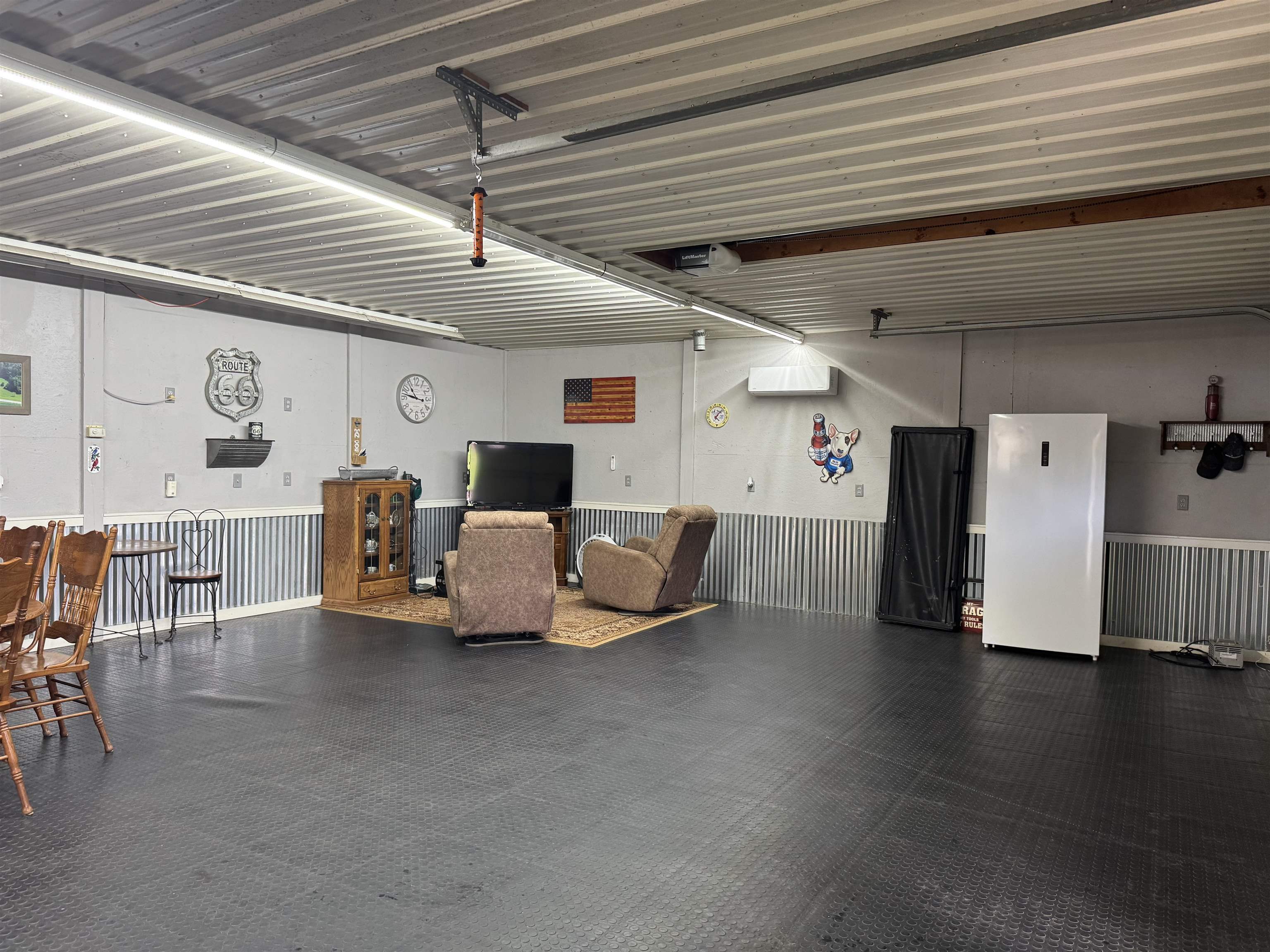 8700 Hwy 56, Owensboro, Kentucky 42303, 3 Bedrooms Bedrooms, ,2 BathroomsBathrooms,Single Family Residence,For Sale,Hwy 56,95225