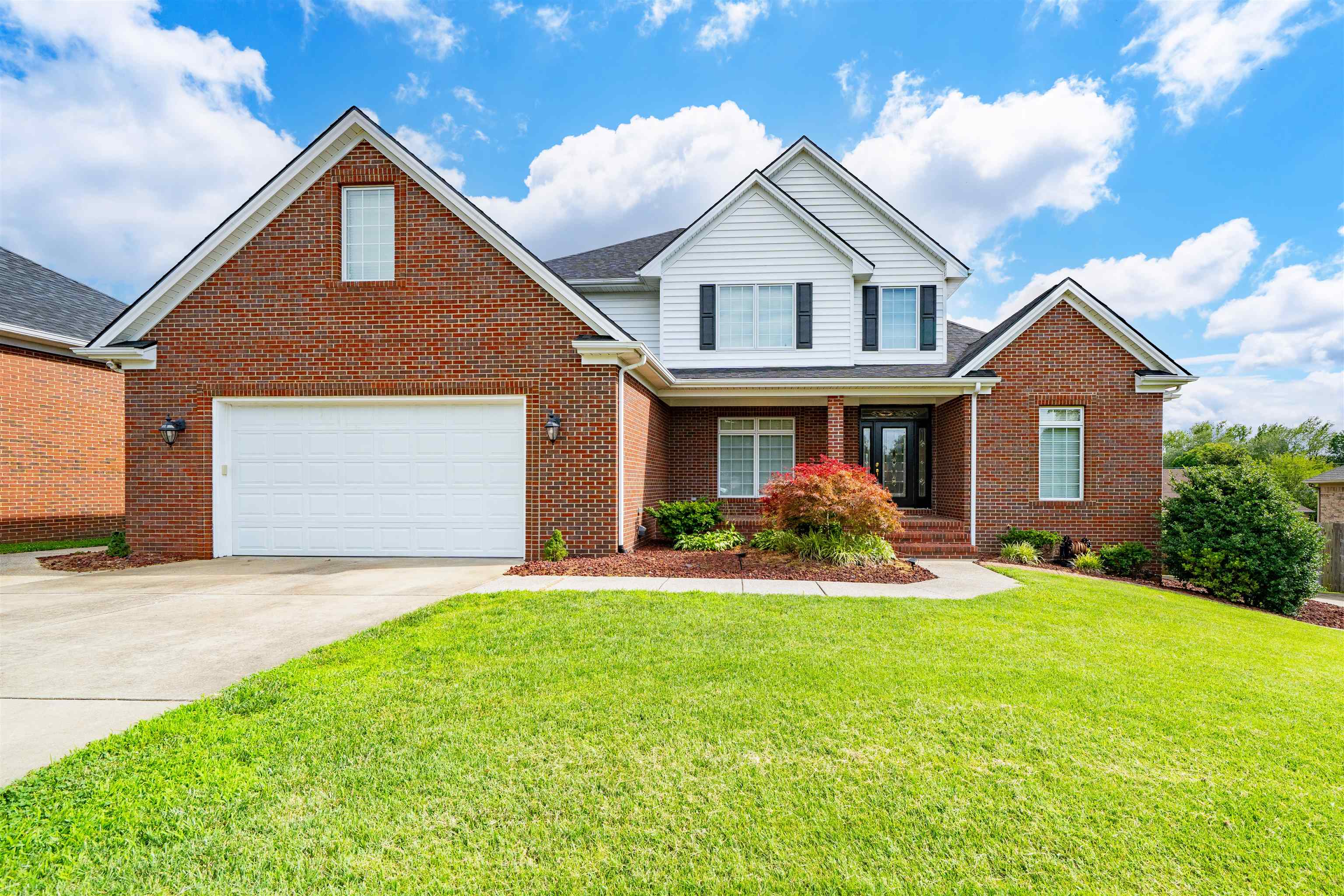 4540 Bridle Ridge Ct, Owensboro, Kentucky 42303, 4 Bedroom Bedrooms, ,3 BathroomBathrooms,Single Family Residence,For Sale,Bridle Ridge Ct,95235
