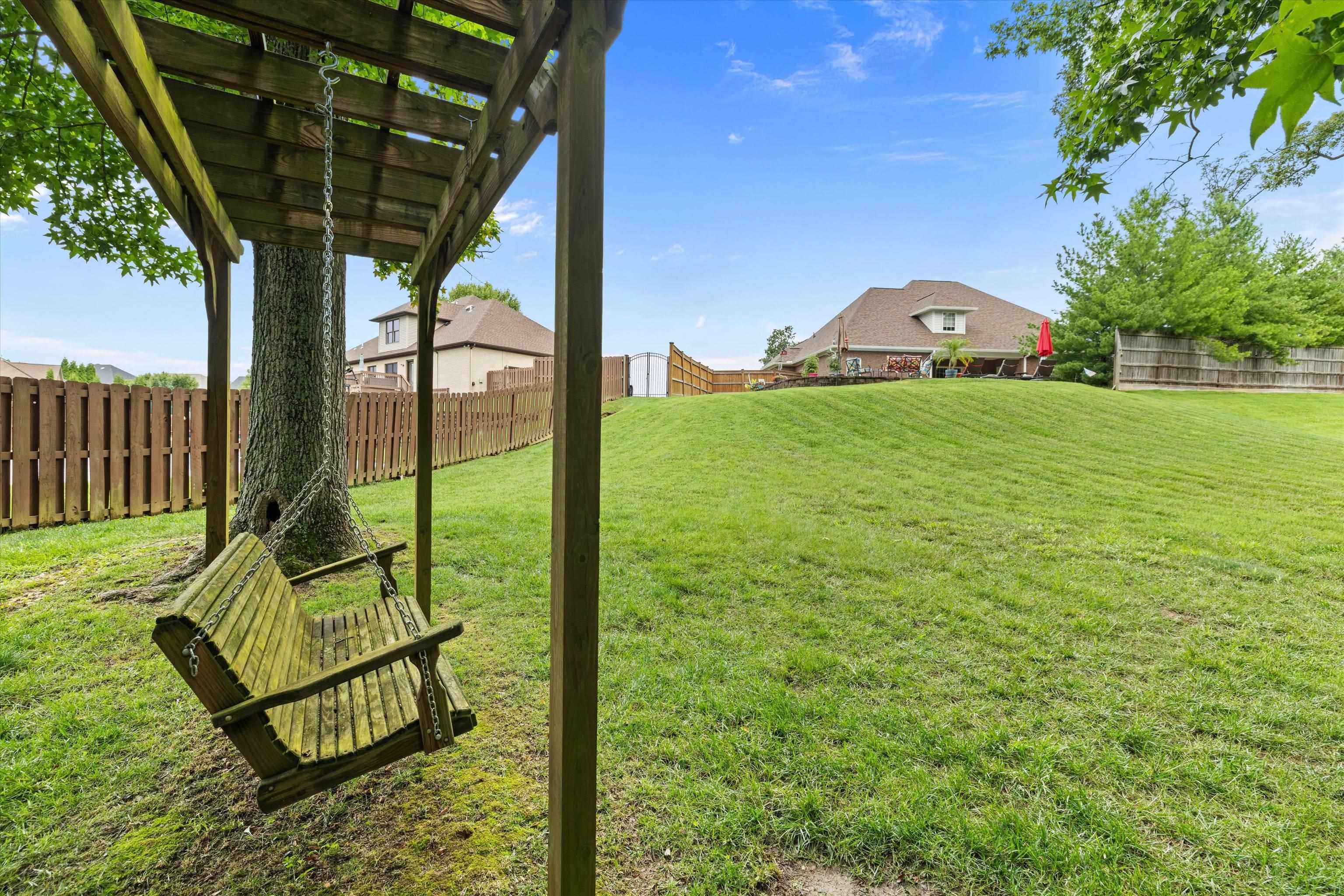 3130 Forest Edge Cove, Owensboro, Kentucky 42303, 4 Bedrooms Bedrooms, ,3 BathroomsBathrooms,Single Family Residence,For Sale,Forest Edge Cove,95260