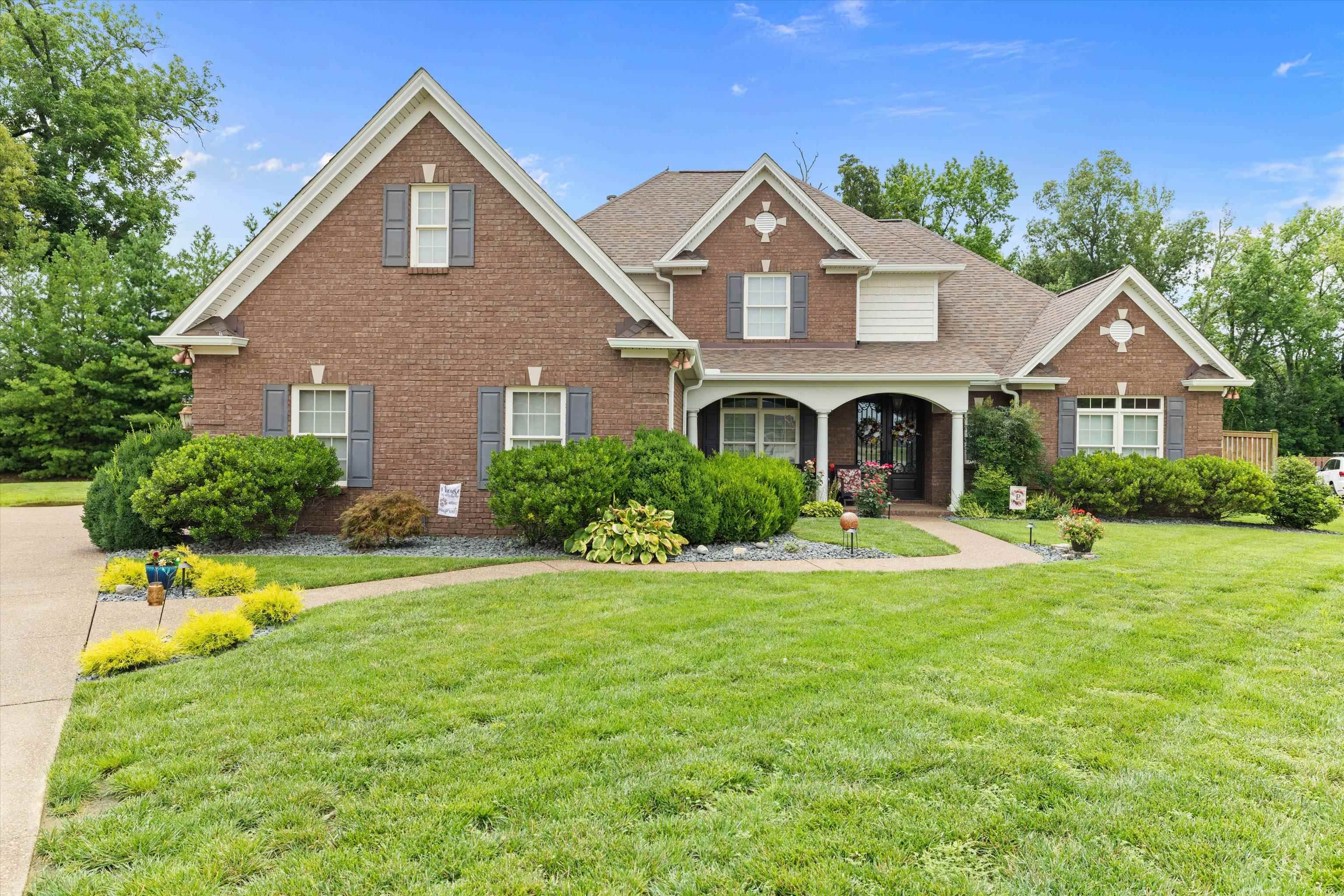 3130 Forest Edge Cove, Owensboro, Kentucky 42303, 4 Bedrooms Bedrooms, ,3 BathroomsBathrooms,Single Family Residence,For Sale,Forest Edge Cove,95260