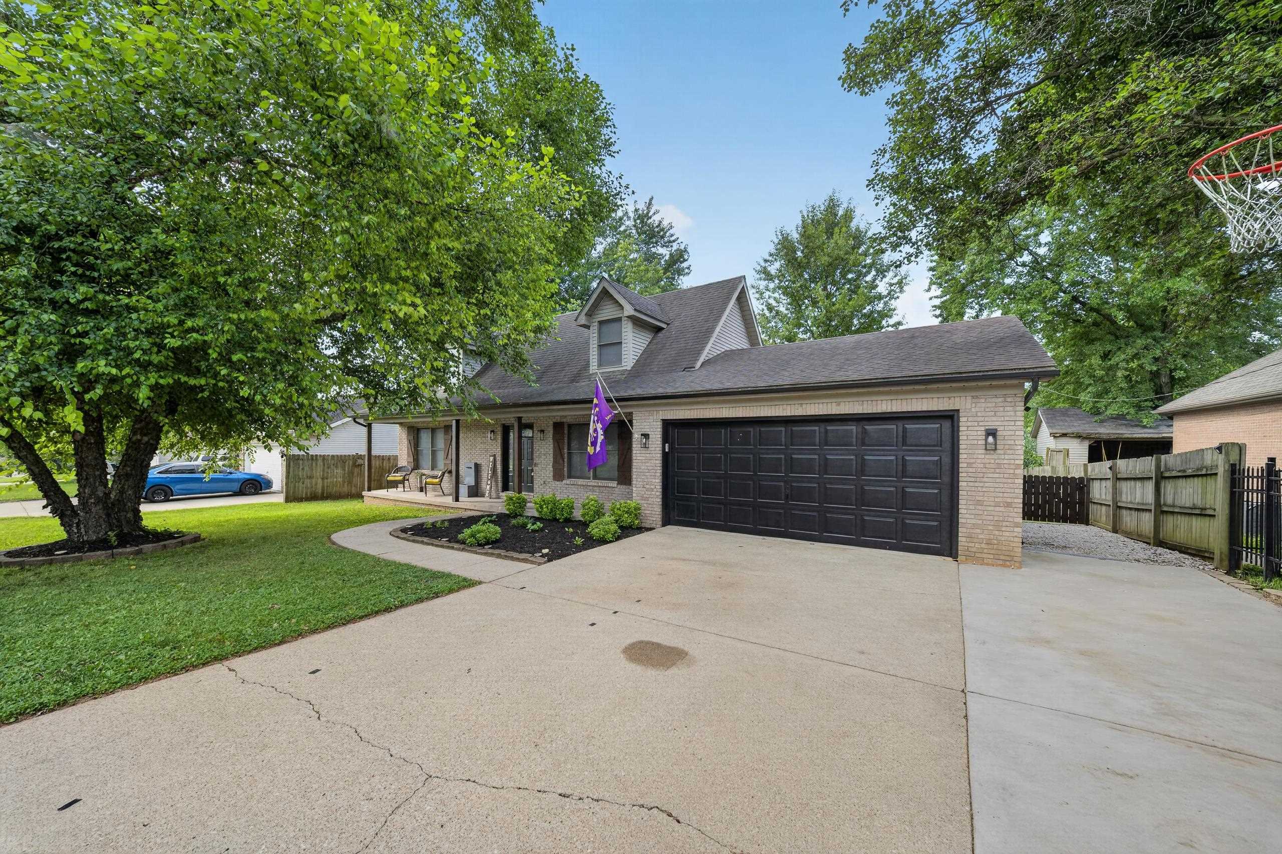 782 Sinclair Ave, Henderson, Kentucky 42420, 4 Bedrooms Bedrooms, ,2 BathroomsBathrooms,Single Family Residence,For Sale,Sinclair Ave,95263