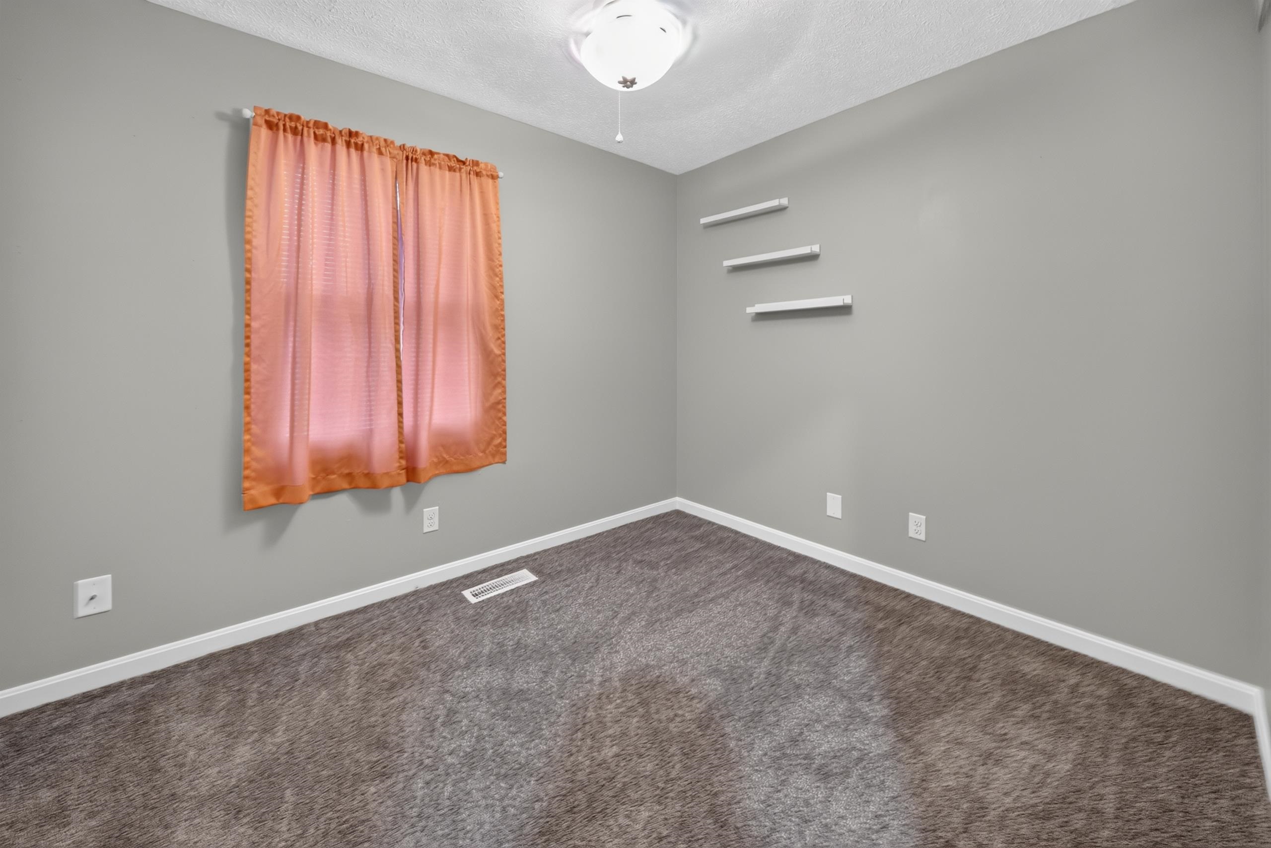 782 Sinclair Ave, Henderson, Kentucky 42420, 4 Bedrooms Bedrooms, ,2 BathroomsBathrooms,Single Family Residence,For Sale,Sinclair Ave,95263