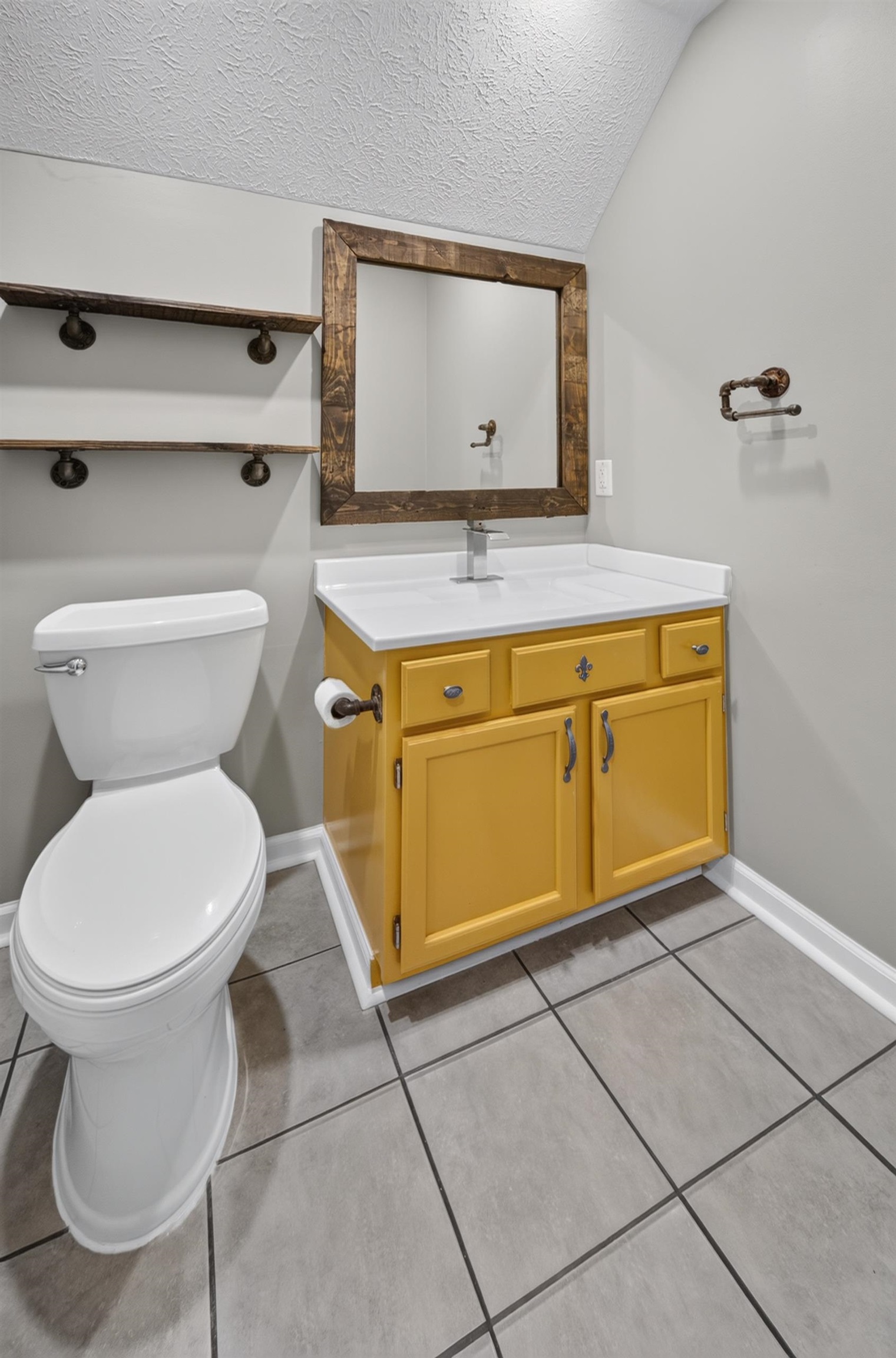 782 Sinclair Ave, Henderson, Kentucky 42420, 4 Bedrooms Bedrooms, ,2 BathroomsBathrooms,Single Family Residence,For Sale,Sinclair Ave,95263