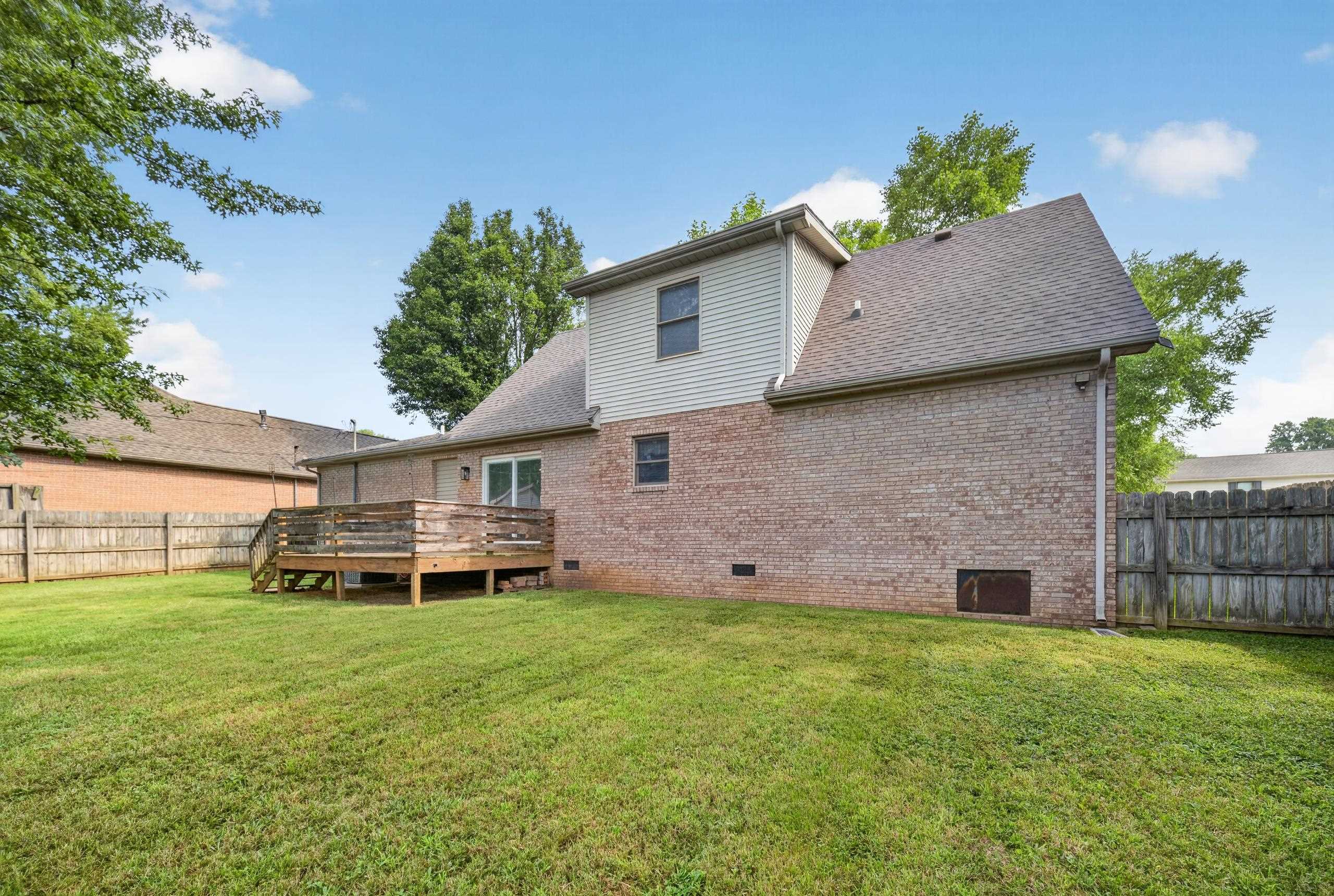 782 Sinclair Ave, Henderson, Kentucky 42420, 4 Bedrooms Bedrooms, ,2 BathroomsBathrooms,Single Family Residence,For Sale,Sinclair Ave,95263
