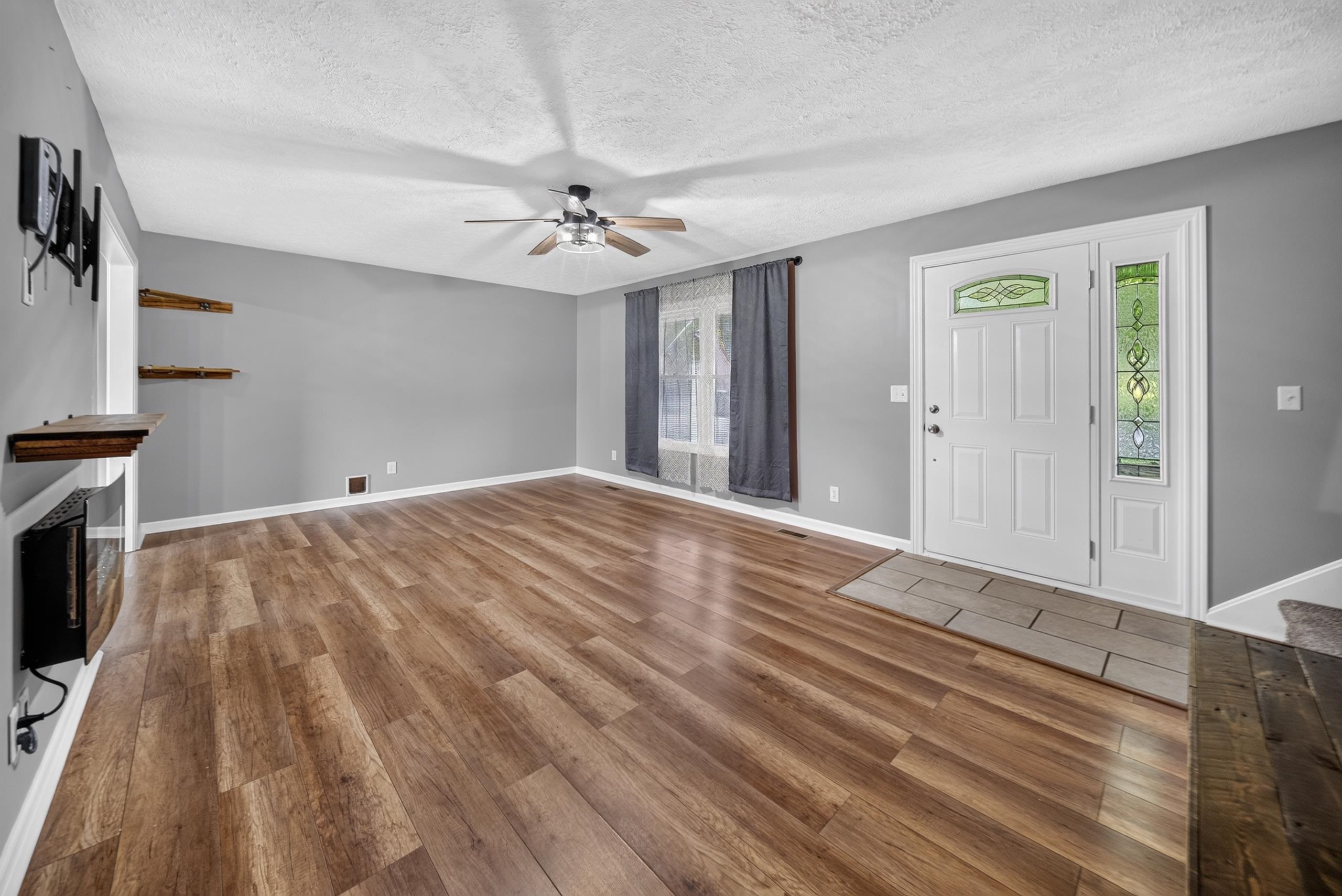 782 Sinclair Ave, Henderson, Kentucky 42420, 4 Bedrooms Bedrooms, ,2 BathroomsBathrooms,Single Family Residence,For Sale,Sinclair Ave,95263