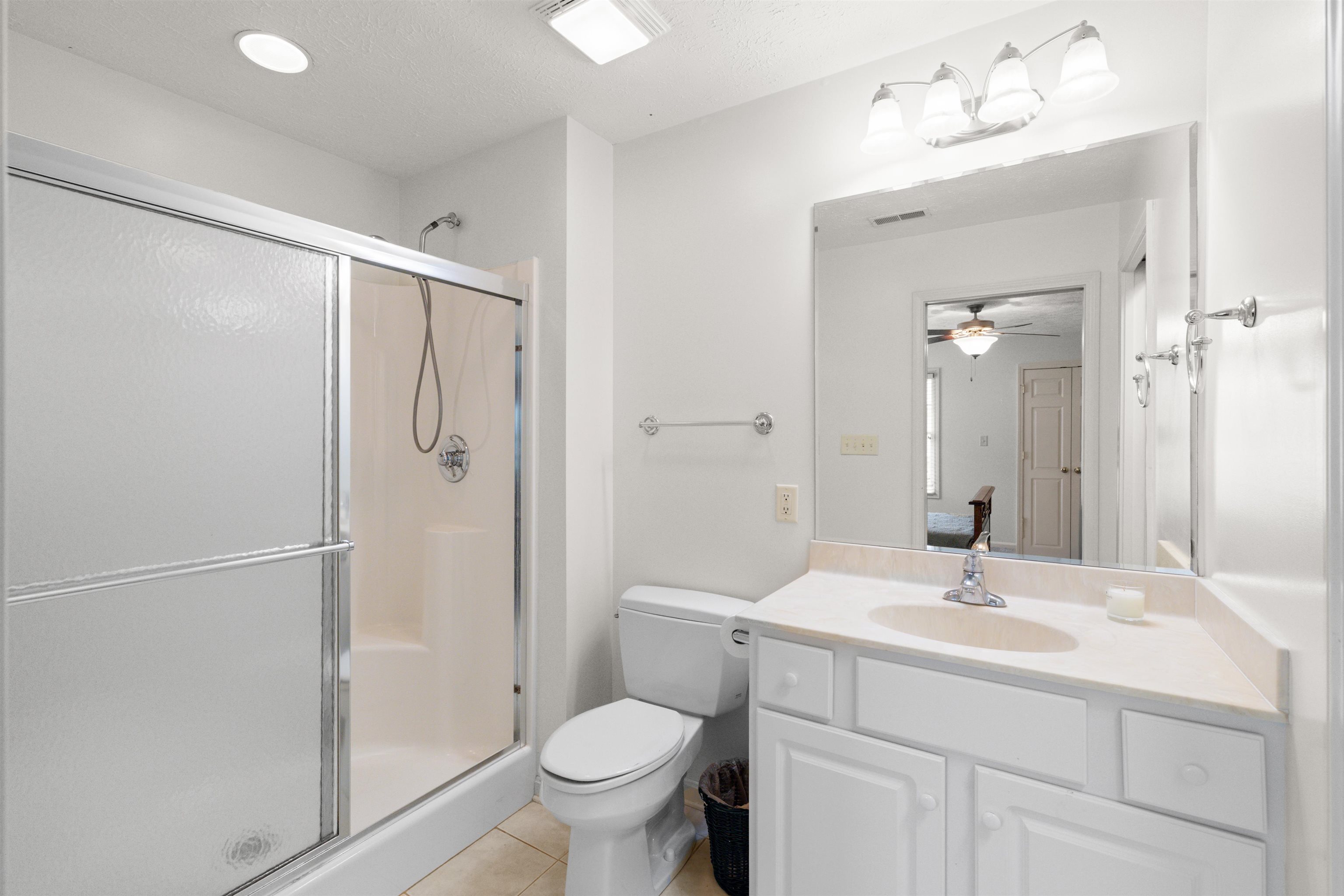 2900 Paddock Place, Owensboro, Kentucky 42301, 2 Bedrooms Bedrooms, ,2 BathroomsBathrooms,Single Family Residence,For Sale,Paddock Place,95265