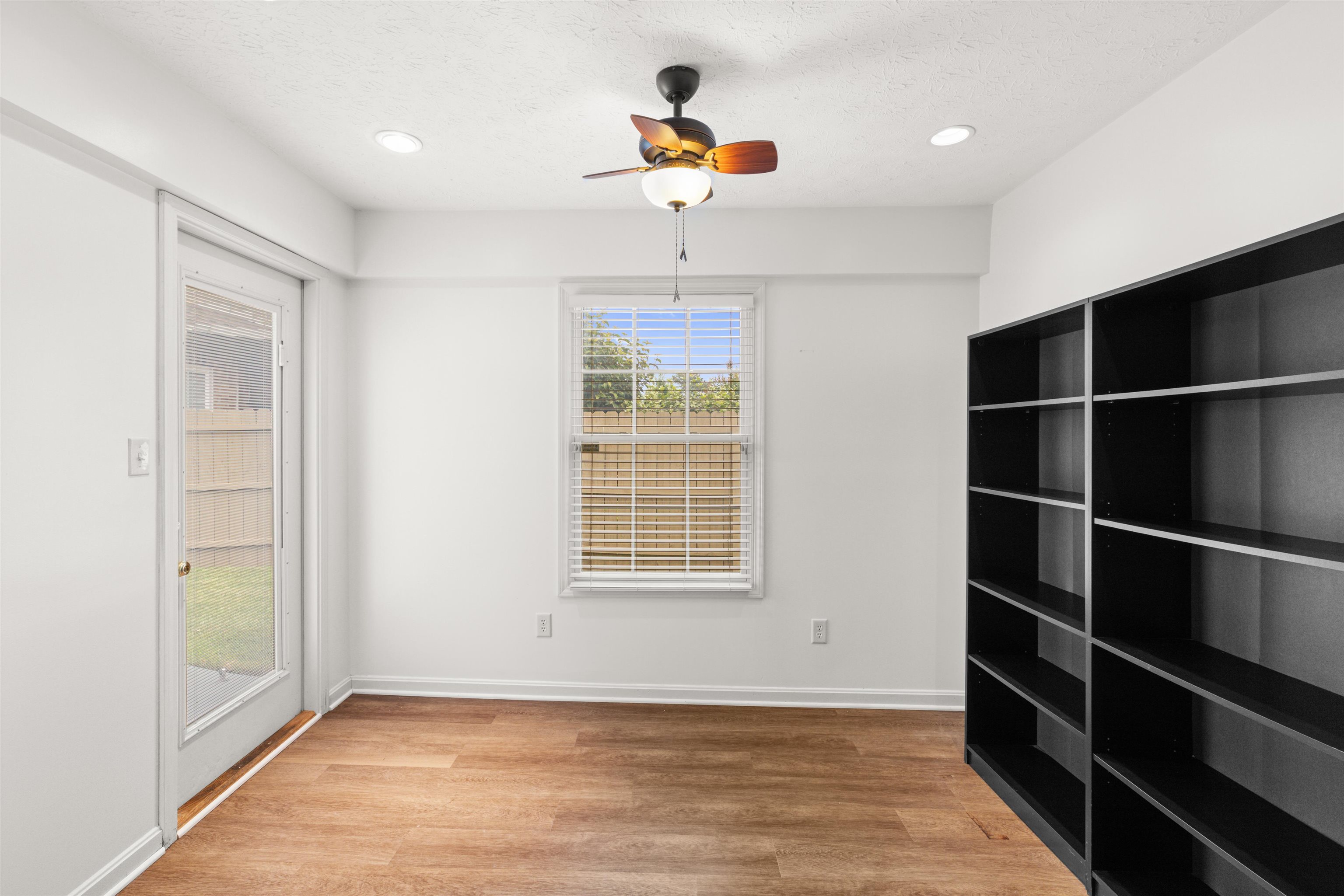 2900 Paddock Place, Owensboro, Kentucky 42301, 2 Bedrooms Bedrooms, ,2 BathroomsBathrooms,Single Family Residence,For Sale,Paddock Place,95265