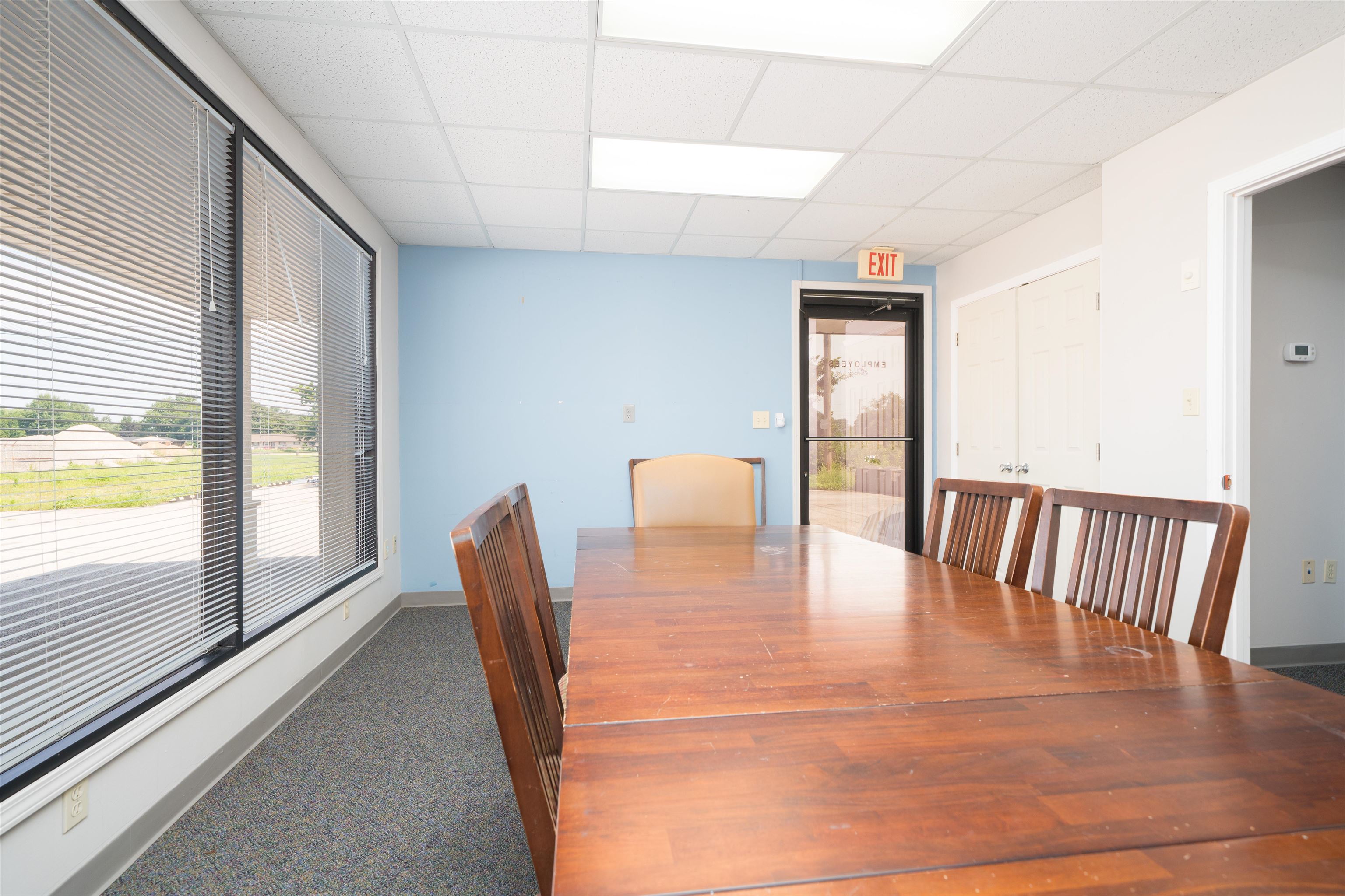 2429 Parrish Avenue, Owensboro, Kentucky 42301, ,Office,For Sale,Parrish Avenue,95279
