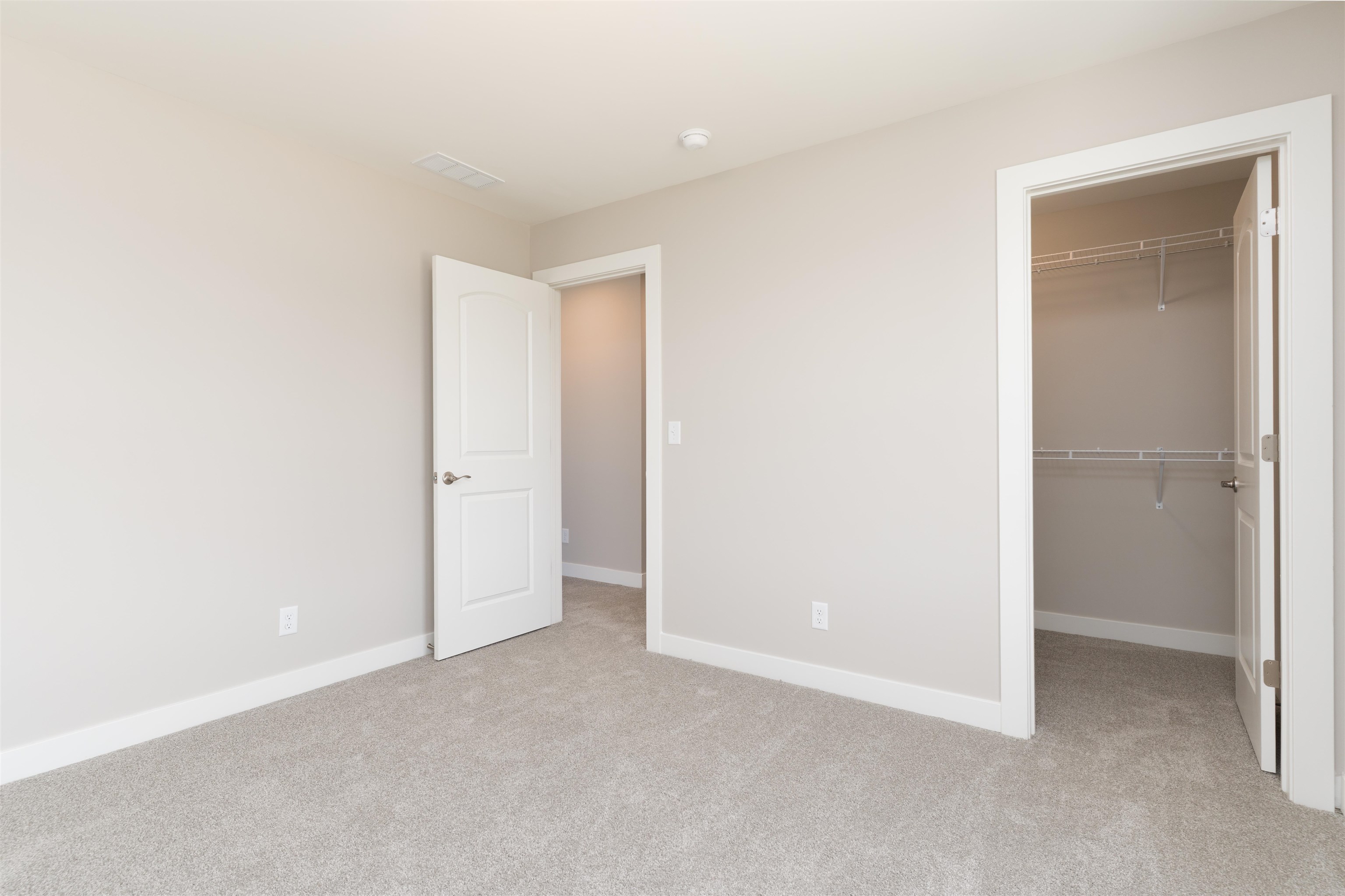 4077 Kimberlite Ave, Owensboro, Kentucky 42303, 4 Bedrooms Bedrooms, ,2 BathroomsBathrooms,Single Family Residence,For Sale,Kimberlite Ave,95301