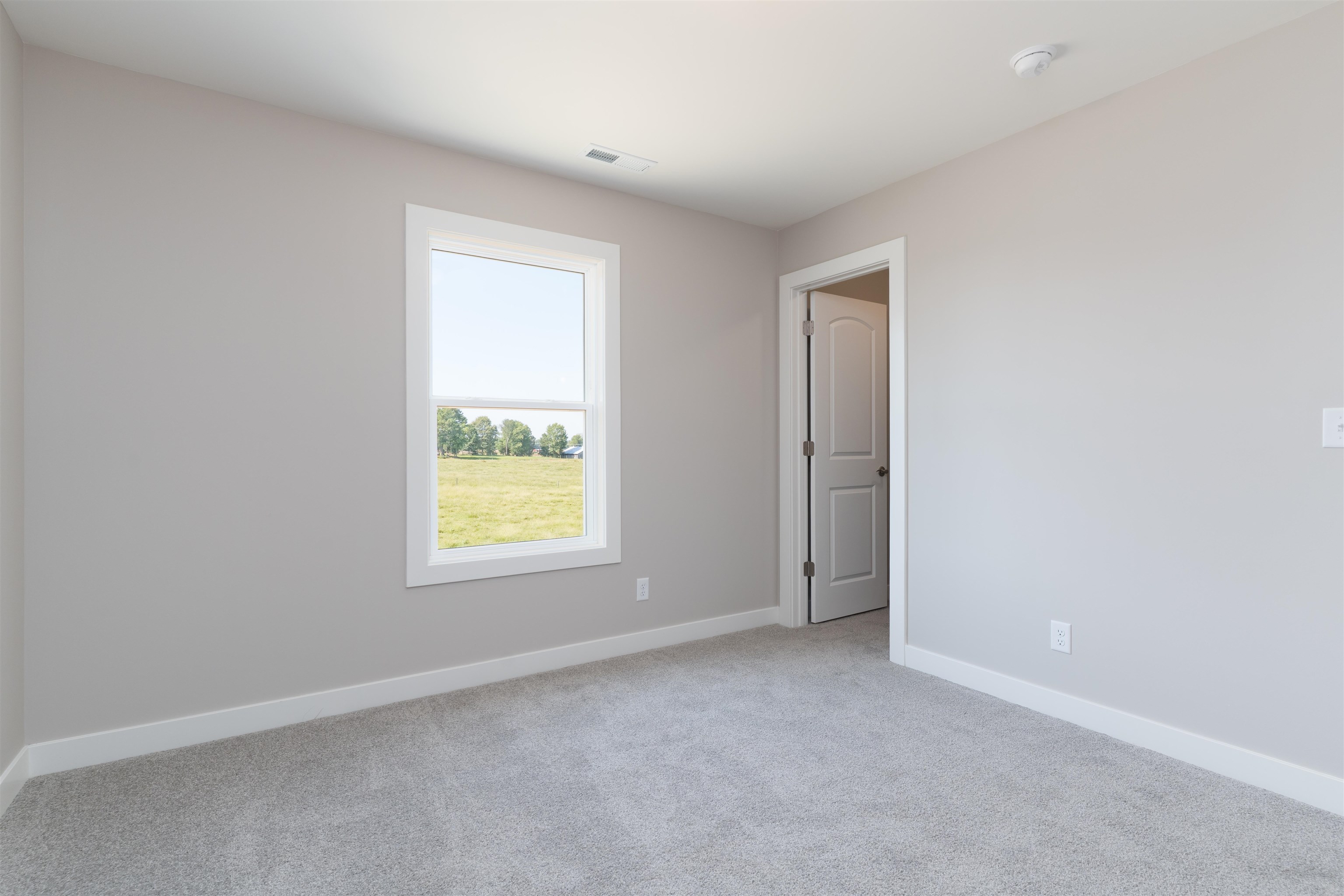 4077 Kimberlite Ave, Owensboro, Kentucky 42303, 4 Bedrooms Bedrooms, ,2 BathroomsBathrooms,Single Family Residence,For Sale,Kimberlite Ave,95301