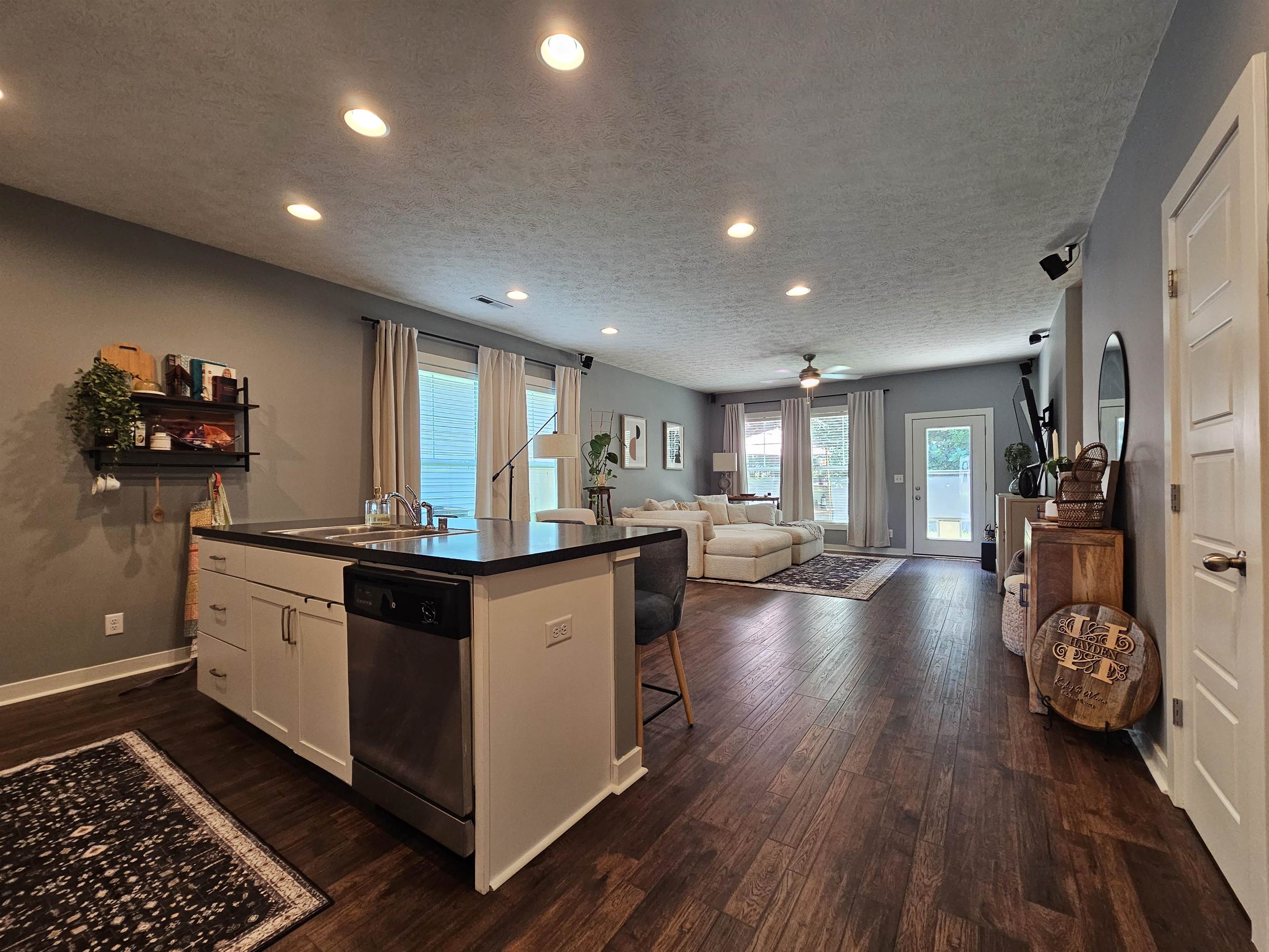 6411 Valley Brook Trace, Utica, Kentucky 42376, 3 Bedrooms Bedrooms, ,2 BathroomsBathrooms,Single Family Residence,For Sale,Valley Brook Trace,95316