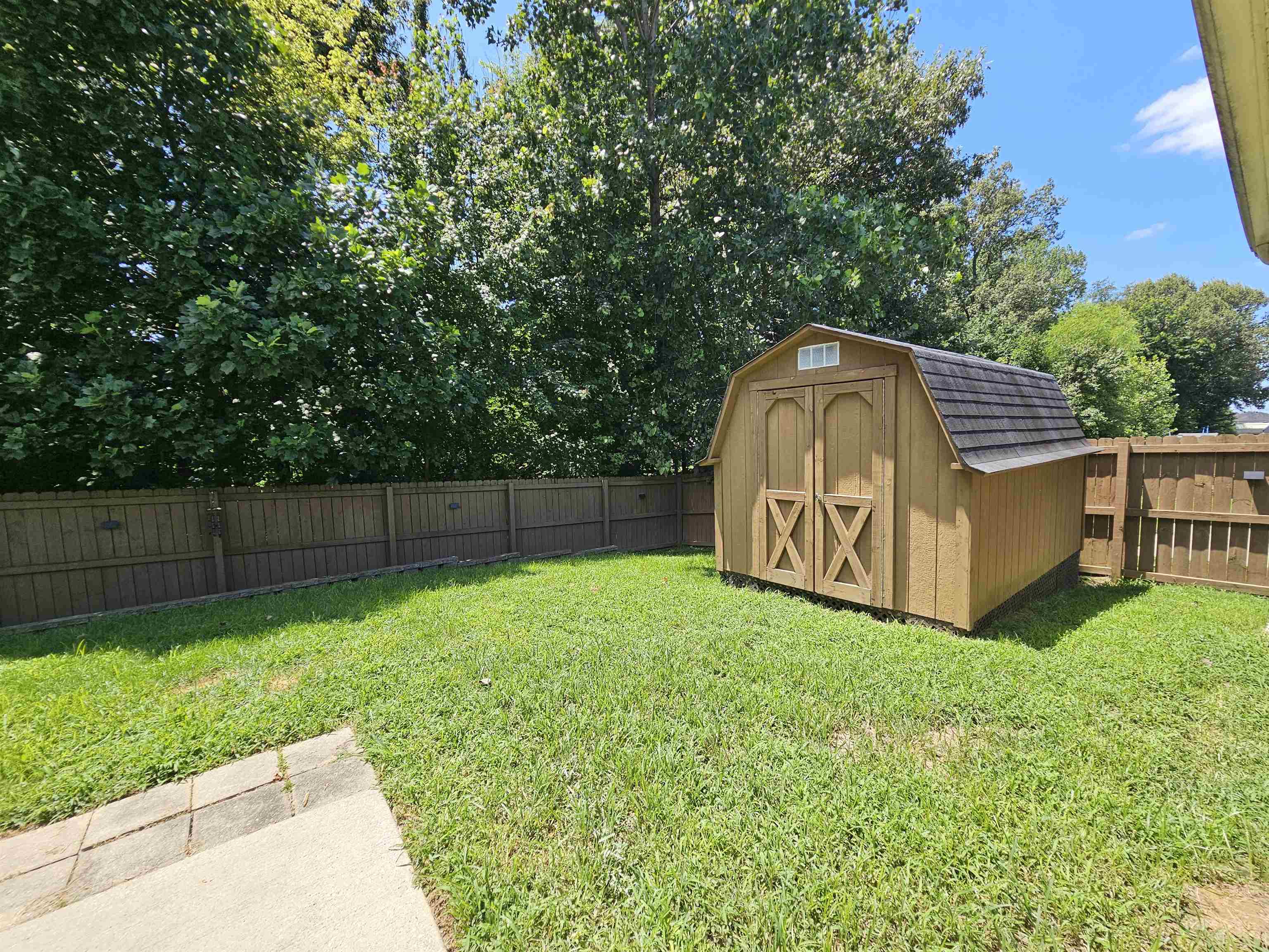 6411 Valley Brook Trace, Utica, Kentucky 42376, 3 Bedrooms Bedrooms, ,2 BathroomsBathrooms,Single Family Residence,For Sale,Valley Brook Trace,95316