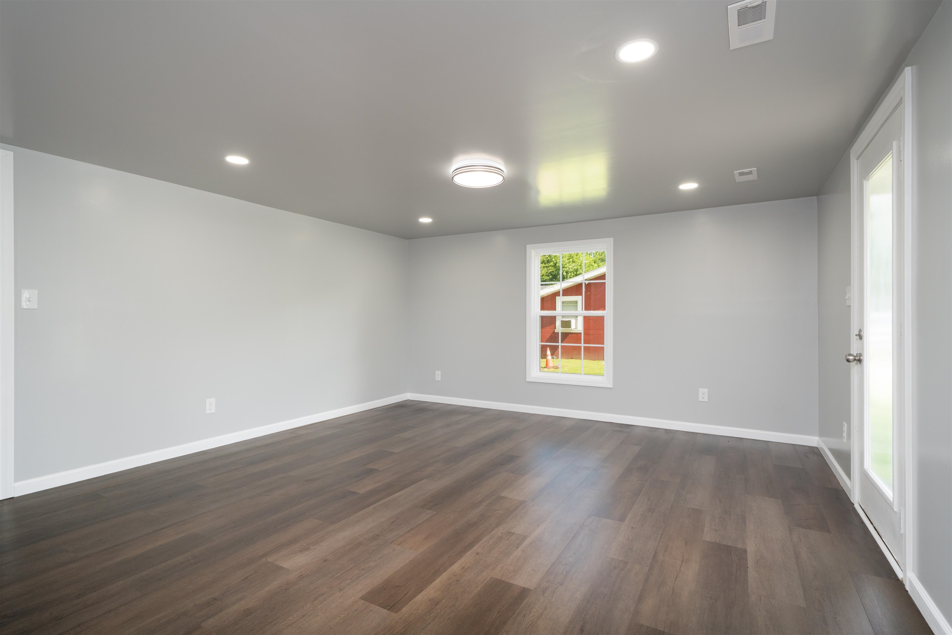 2028 Hall St., Owensboro, Kentucky 42303, 2 Bedrooms Bedrooms, ,2 BathroomsBathrooms,Single Family Residence,For Sale,Hall St.,95321