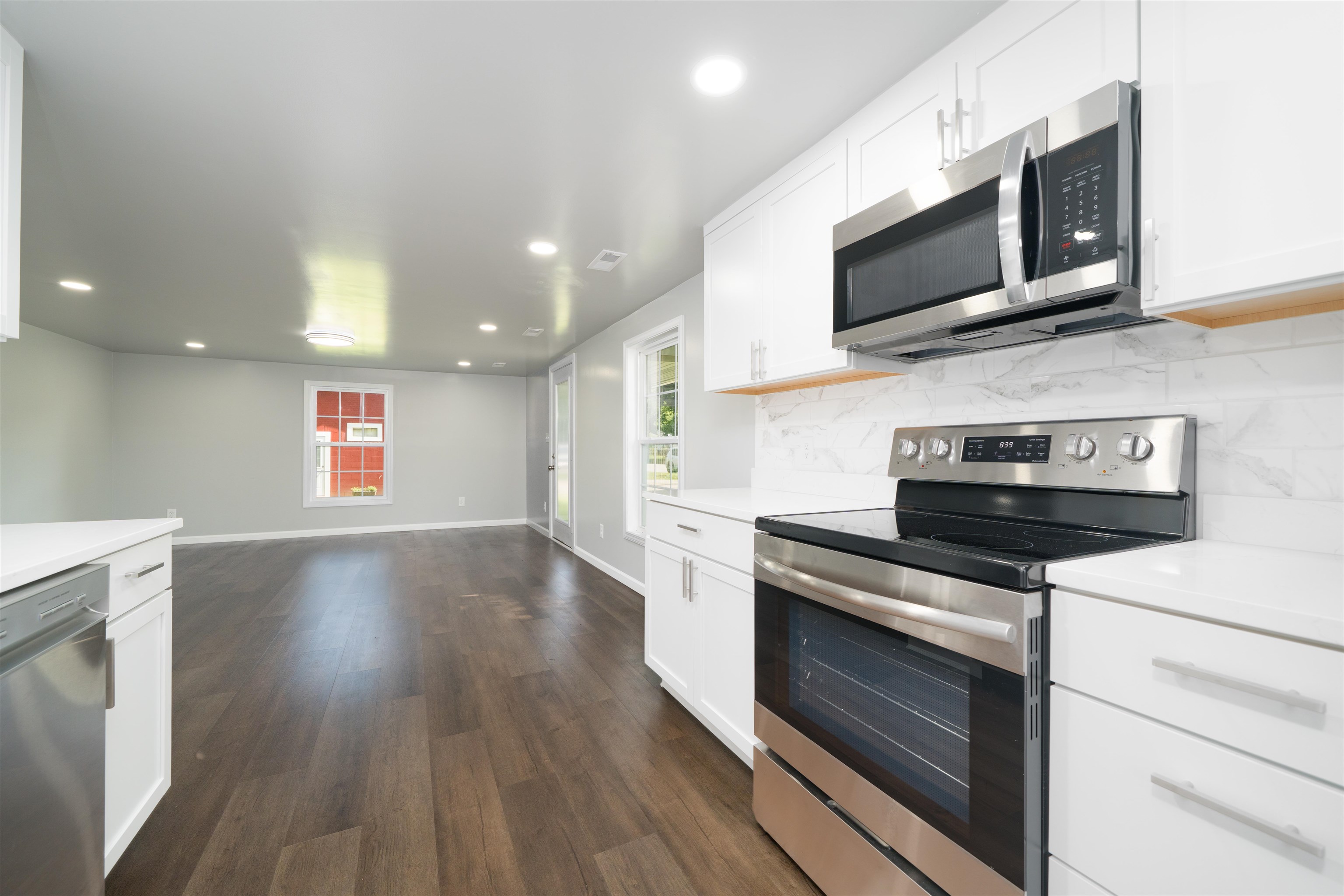 2028 Hall St., Owensboro, Kentucky 42303, 2 Bedrooms Bedrooms, ,2 BathroomsBathrooms,Single Family Residence,For Sale,Hall St.,95321