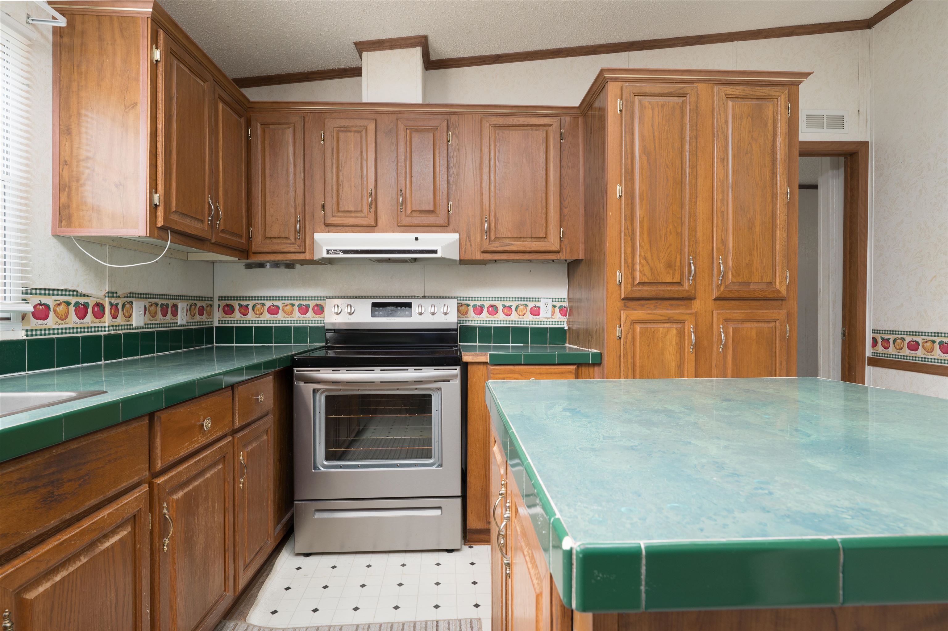 15 Quail Run Lane, Hartford, Kentucky 42347, 4 Bedrooms Bedrooms, ,3 BathroomsBathrooms,Single Family Residence,For Sale,Quail Run Lane,95364