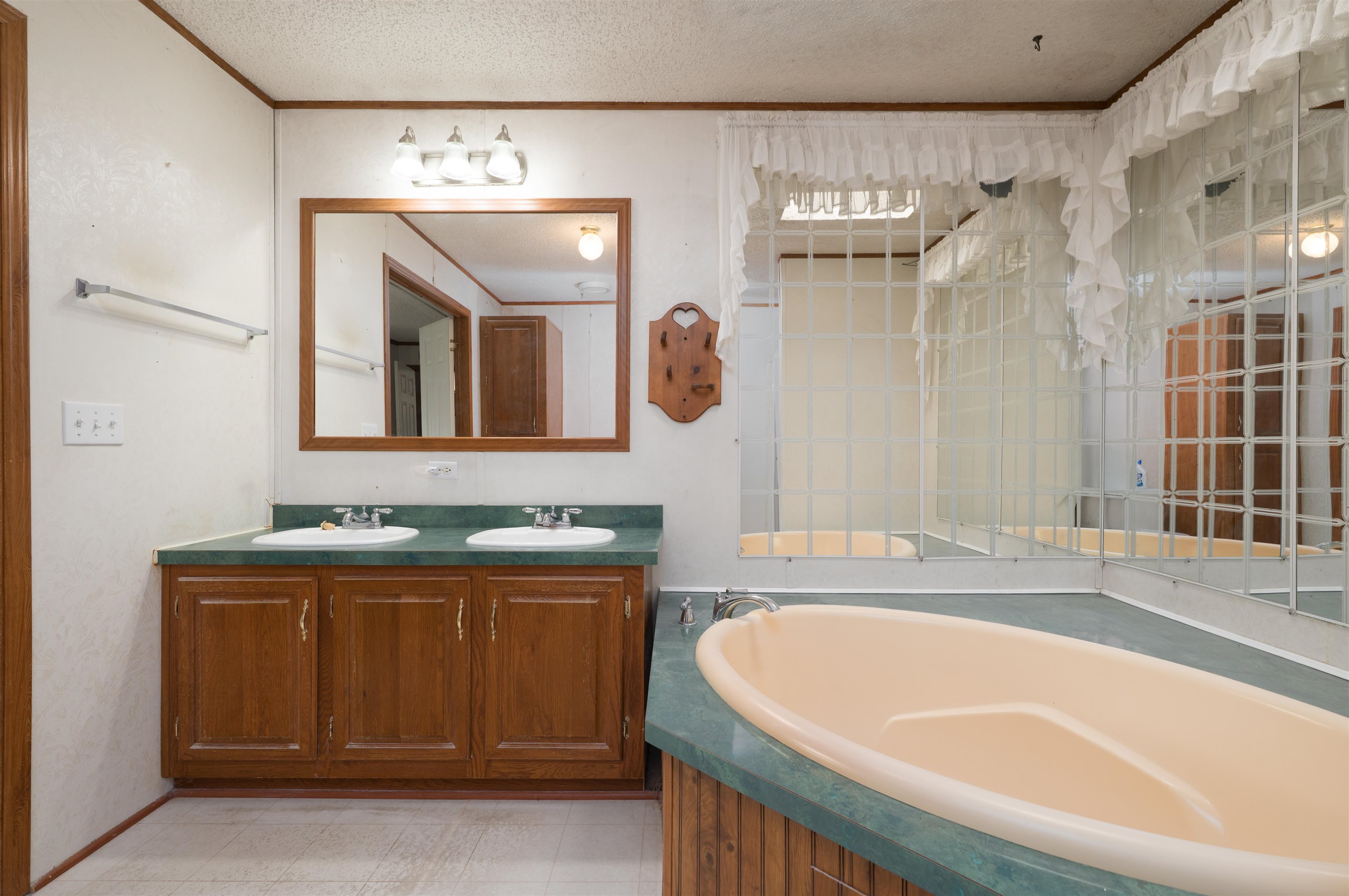 15 Quail Run Lane, Hartford, Kentucky 42347, 4 Bedrooms Bedrooms, ,3 BathroomsBathrooms,Single Family Residence,For Sale,Quail Run Lane,95364