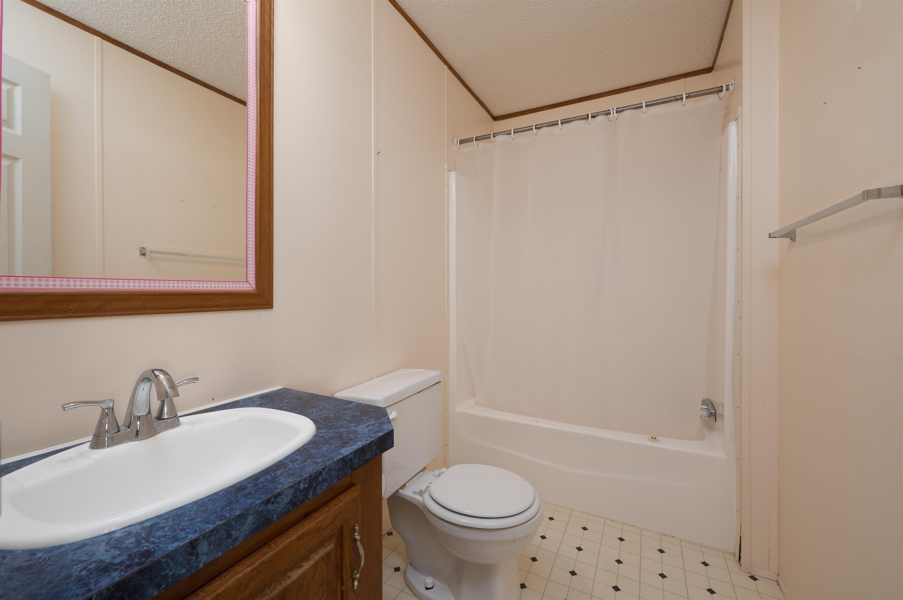 15 Quail Run Lane, Hartford, Kentucky 42347, 4 Bedrooms Bedrooms, ,3 BathroomsBathrooms,Single Family Residence,For Sale,Quail Run Lane,95364