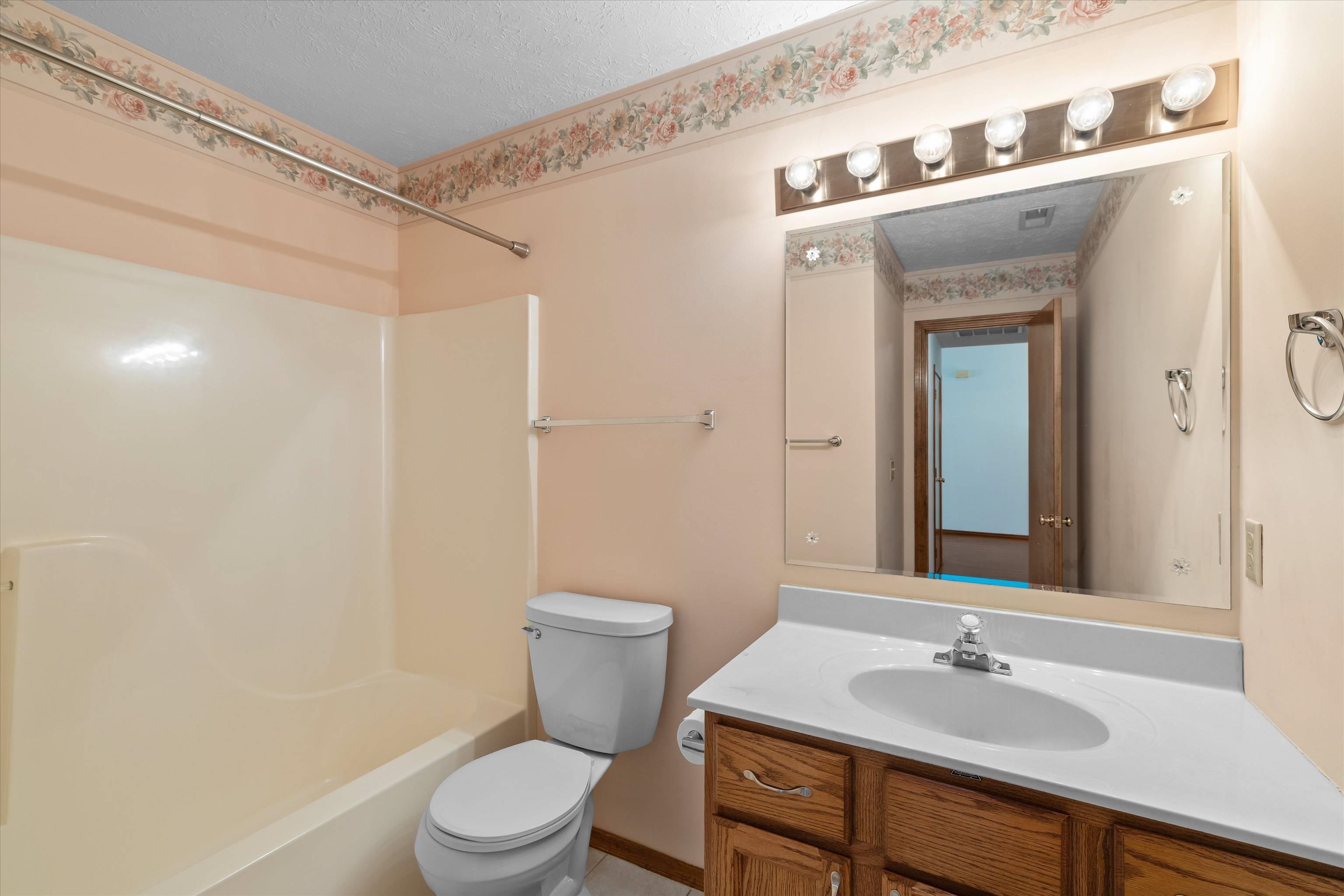 4610 McIntire Crossing, Owensboro, Kentucky 42301, 3 Bedrooms Bedrooms, ,2 BathroomsBathrooms,Single Family Residence,For Sale,McIntire Crossing,95379