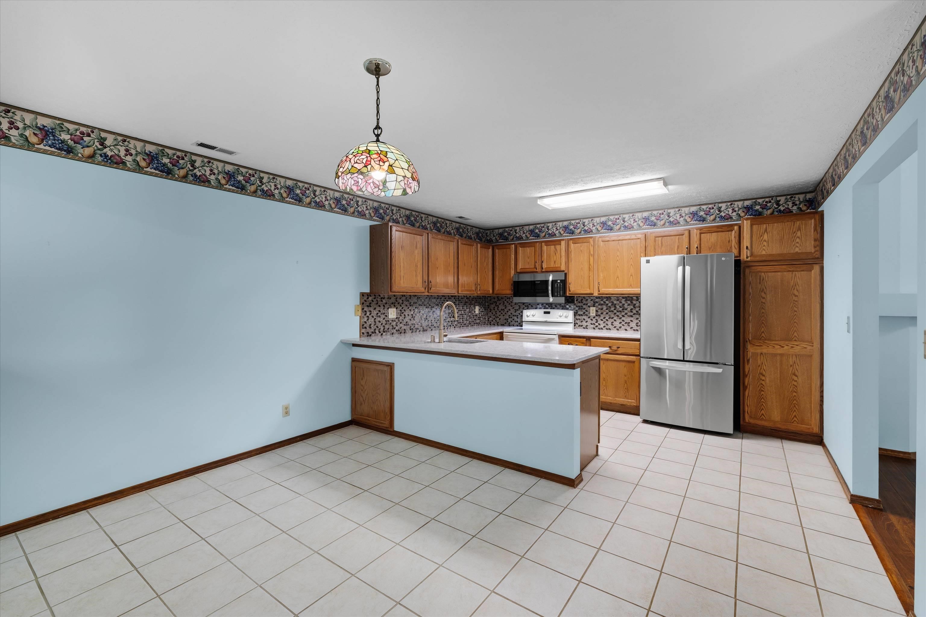 4610 McIntire Crossing, Owensboro, Kentucky 42301, 3 Bedrooms Bedrooms, ,2 BathroomsBathrooms,Single Family Residence,For Sale,McIntire Crossing,95379